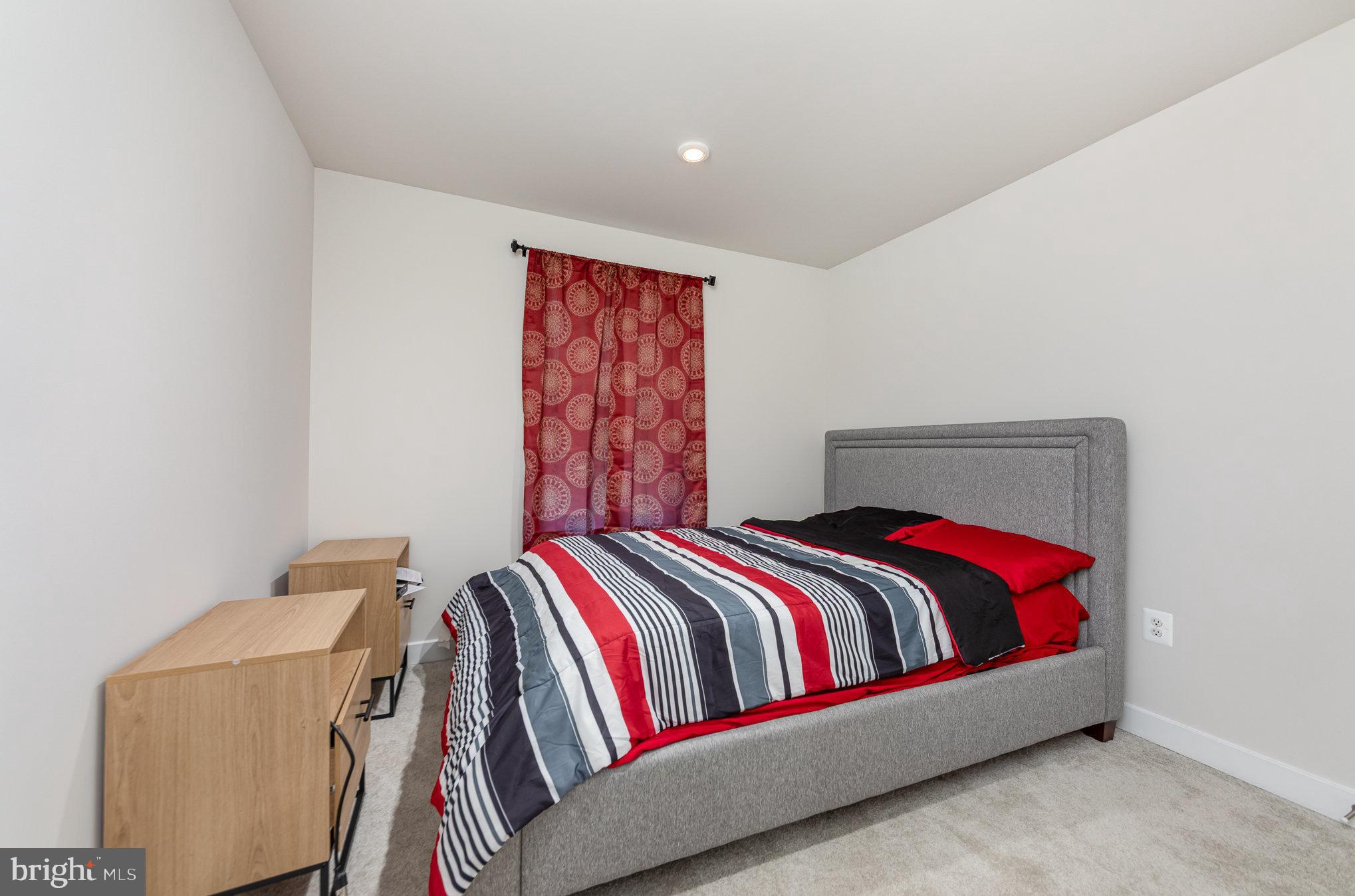 RAPPAHANNOCK LANDING - Residential Lease