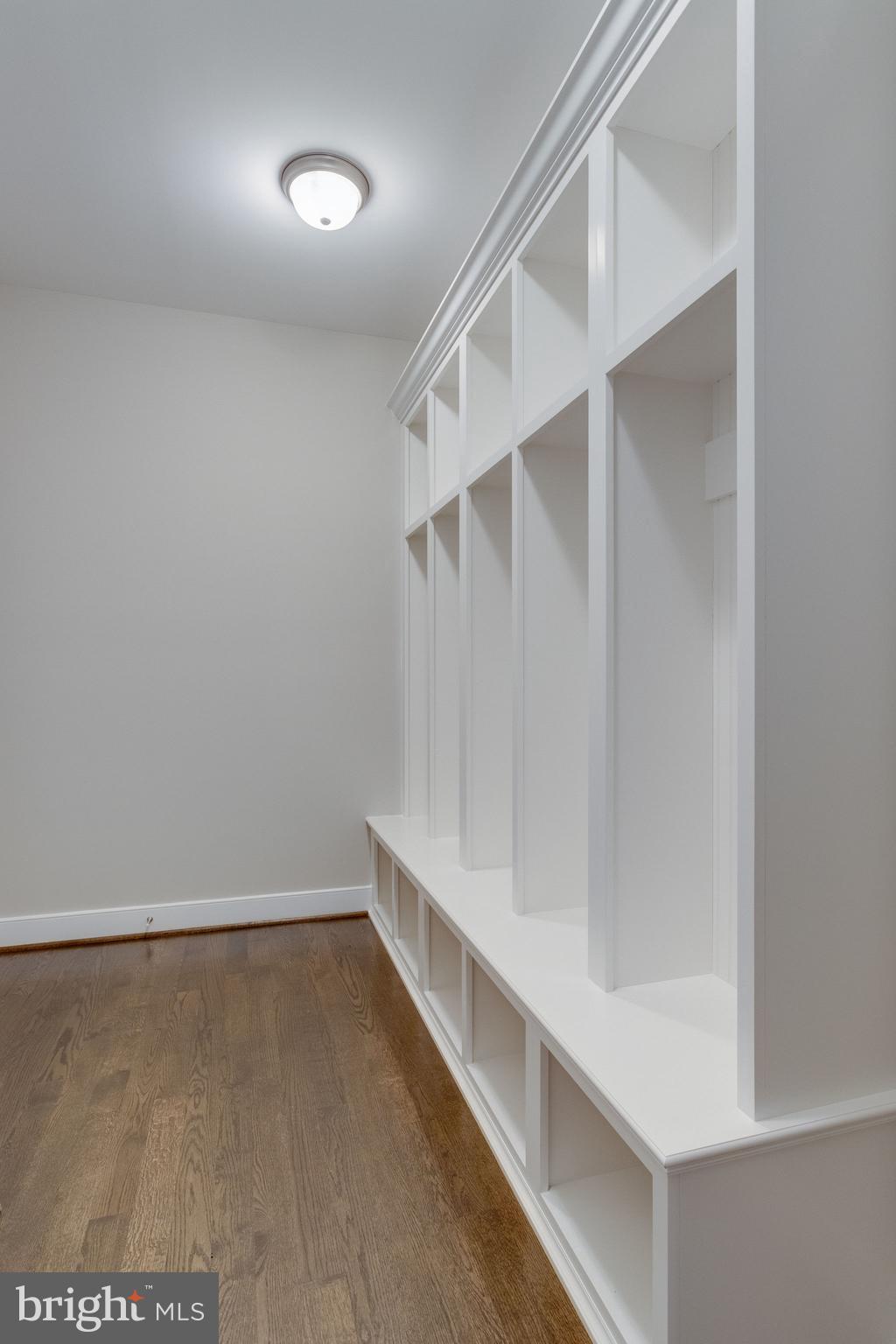 CHESTERBROOK GARDENS - Residential