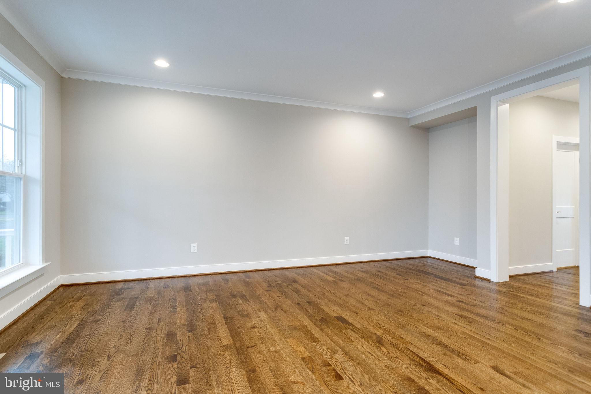 CHESTERBROOK GARDENS - Residential