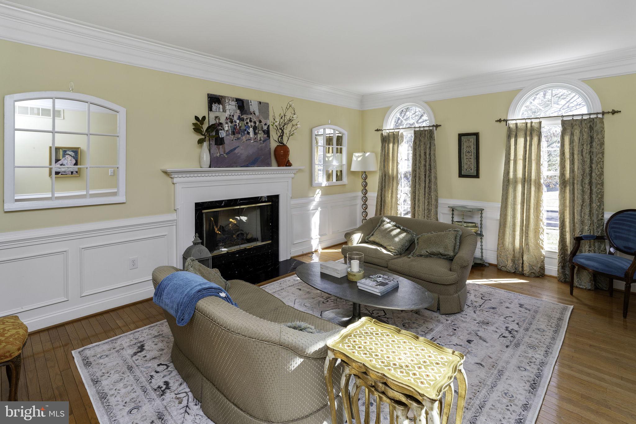 NORTHAMPTON HUNT - Residential