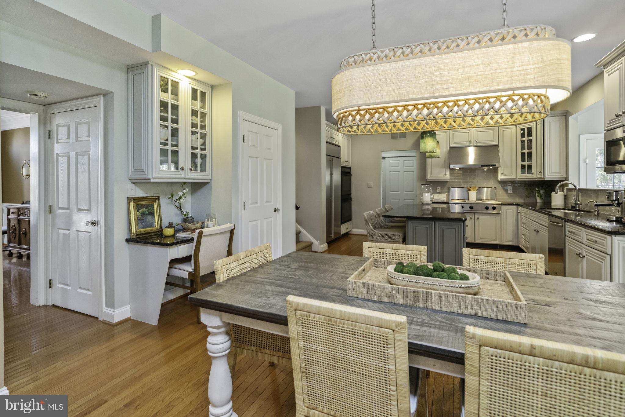 NORTHAMPTON HUNT - Residential