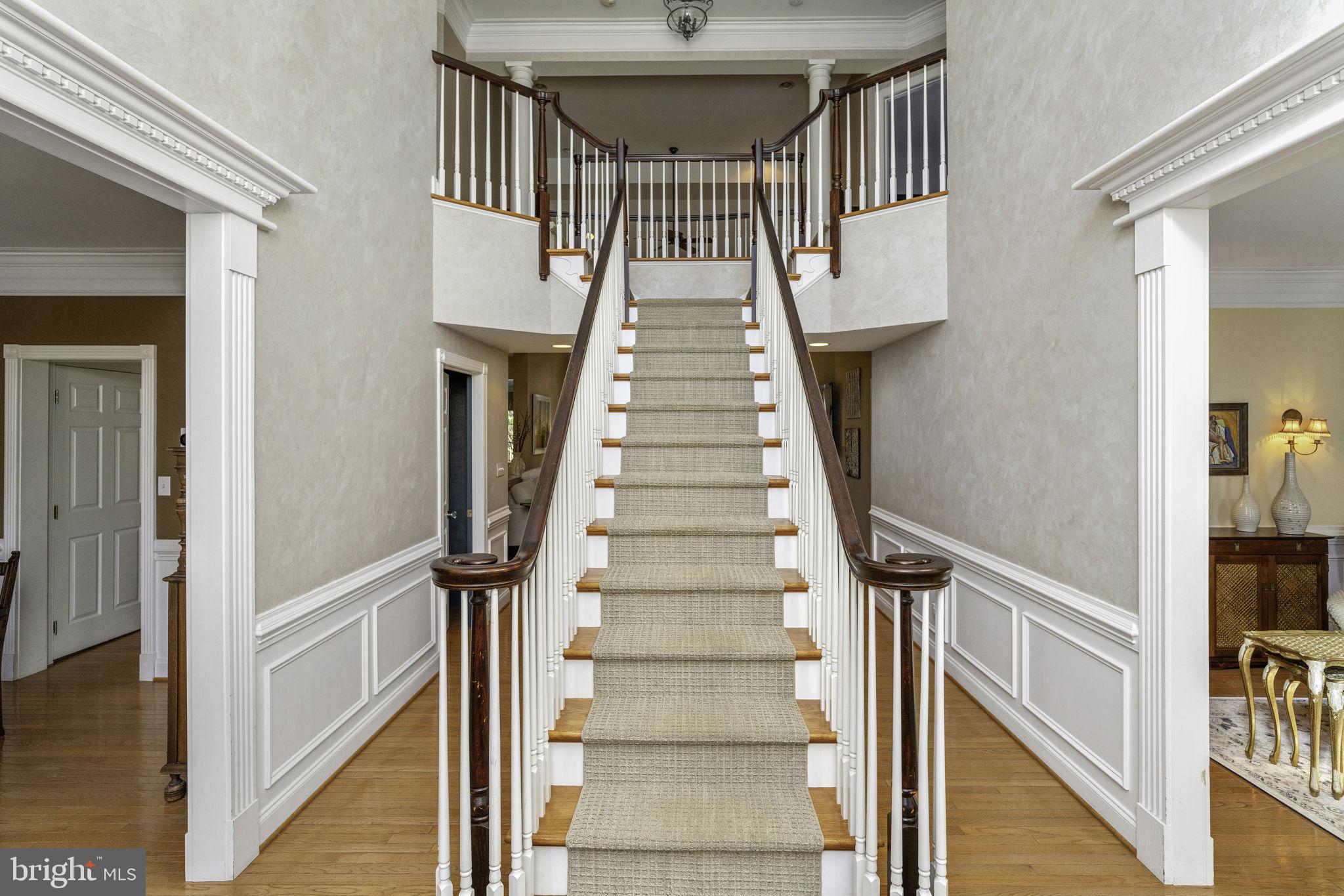 NORTHAMPTON HUNT - Residential