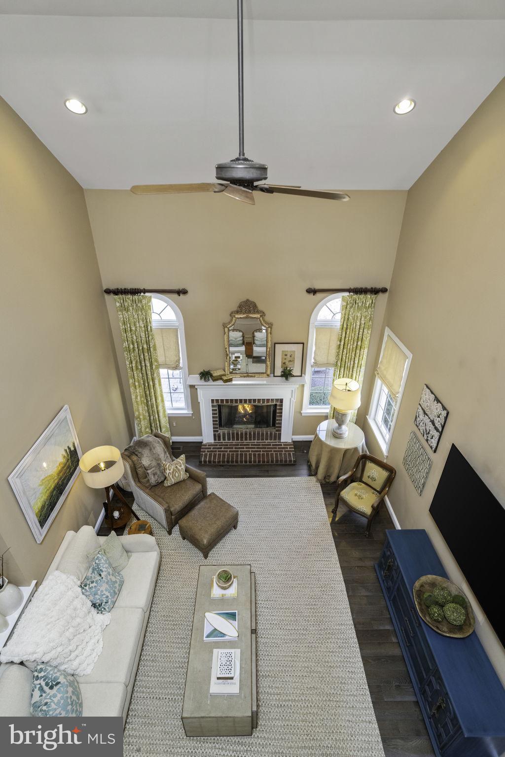 NORTHAMPTON HUNT - Residential