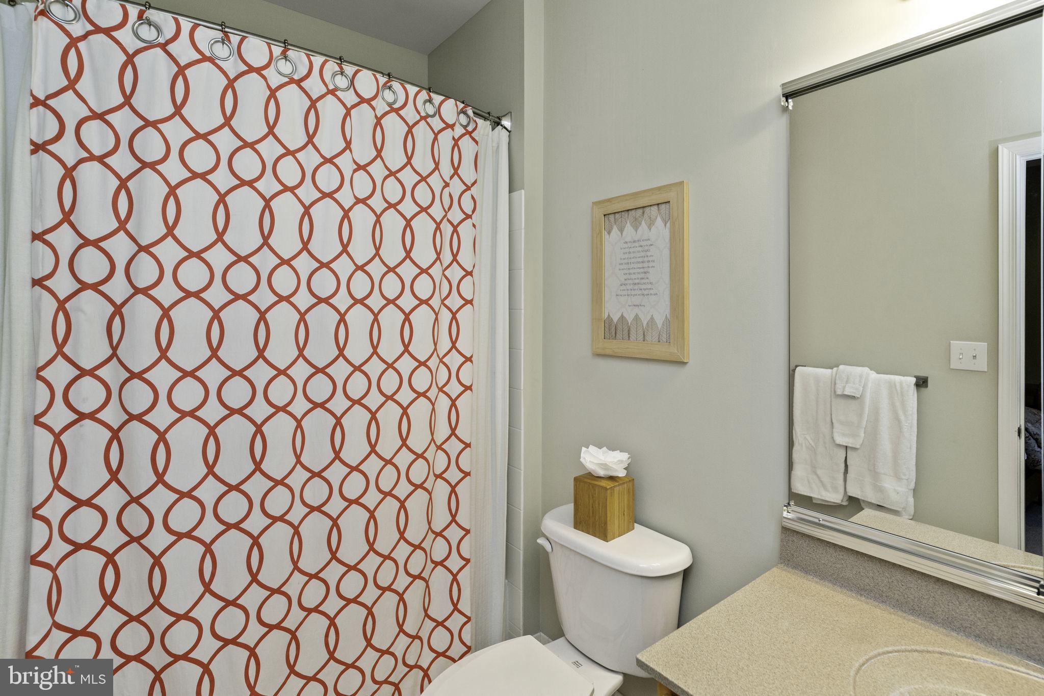 NORTHAMPTON HUNT - Residential