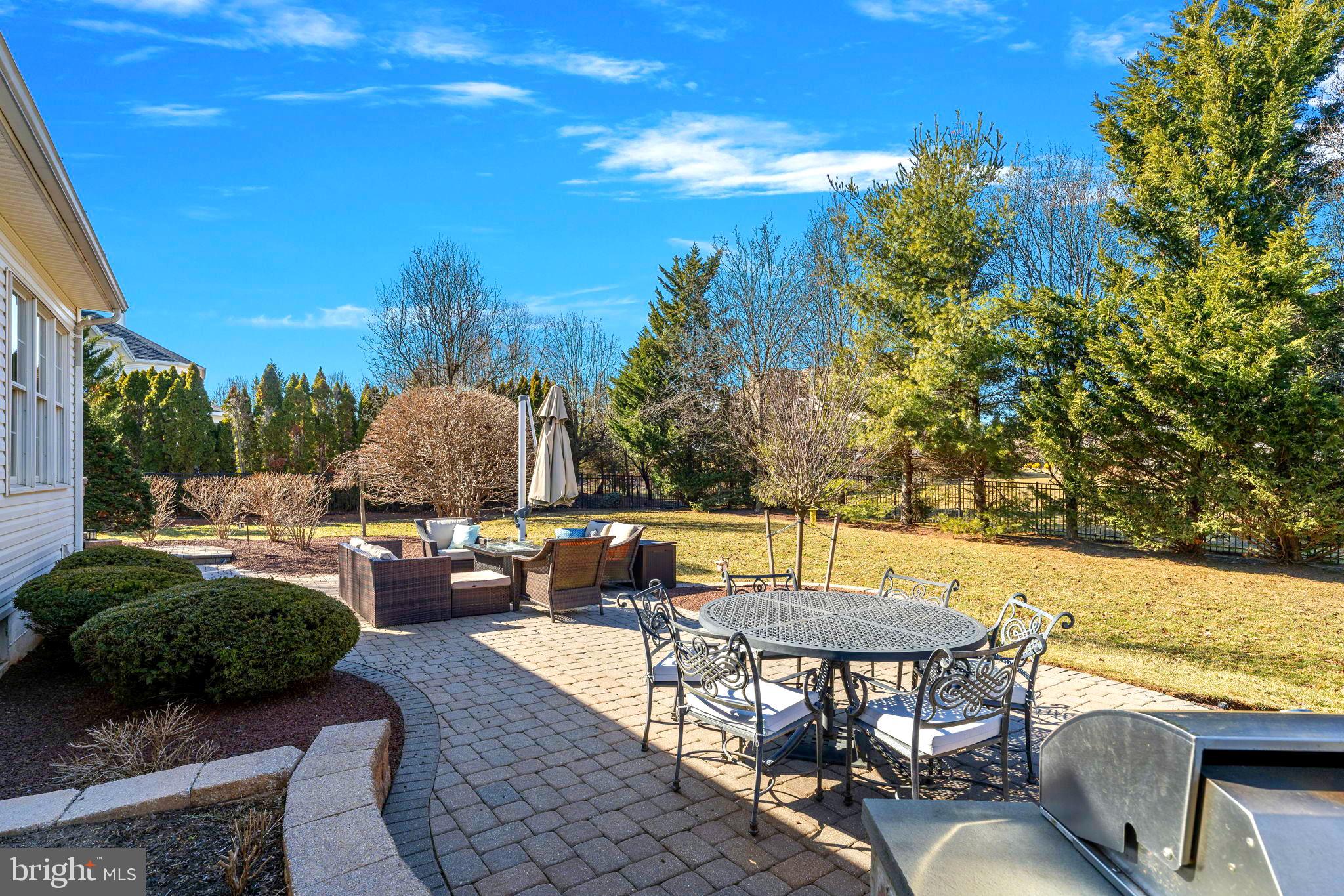 NORTHAMPTON HUNT - Residential