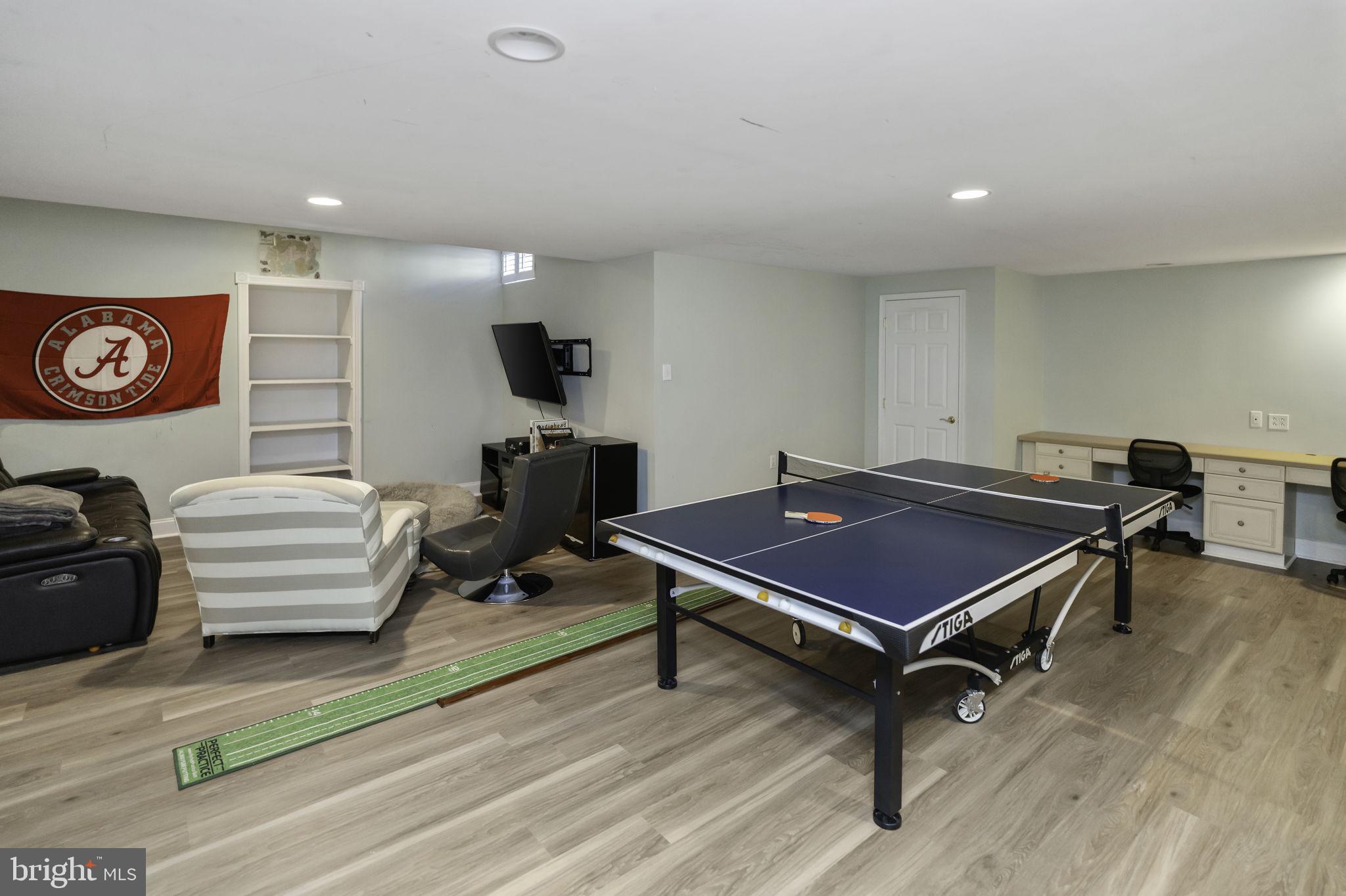 NORTHAMPTON HUNT - Residential