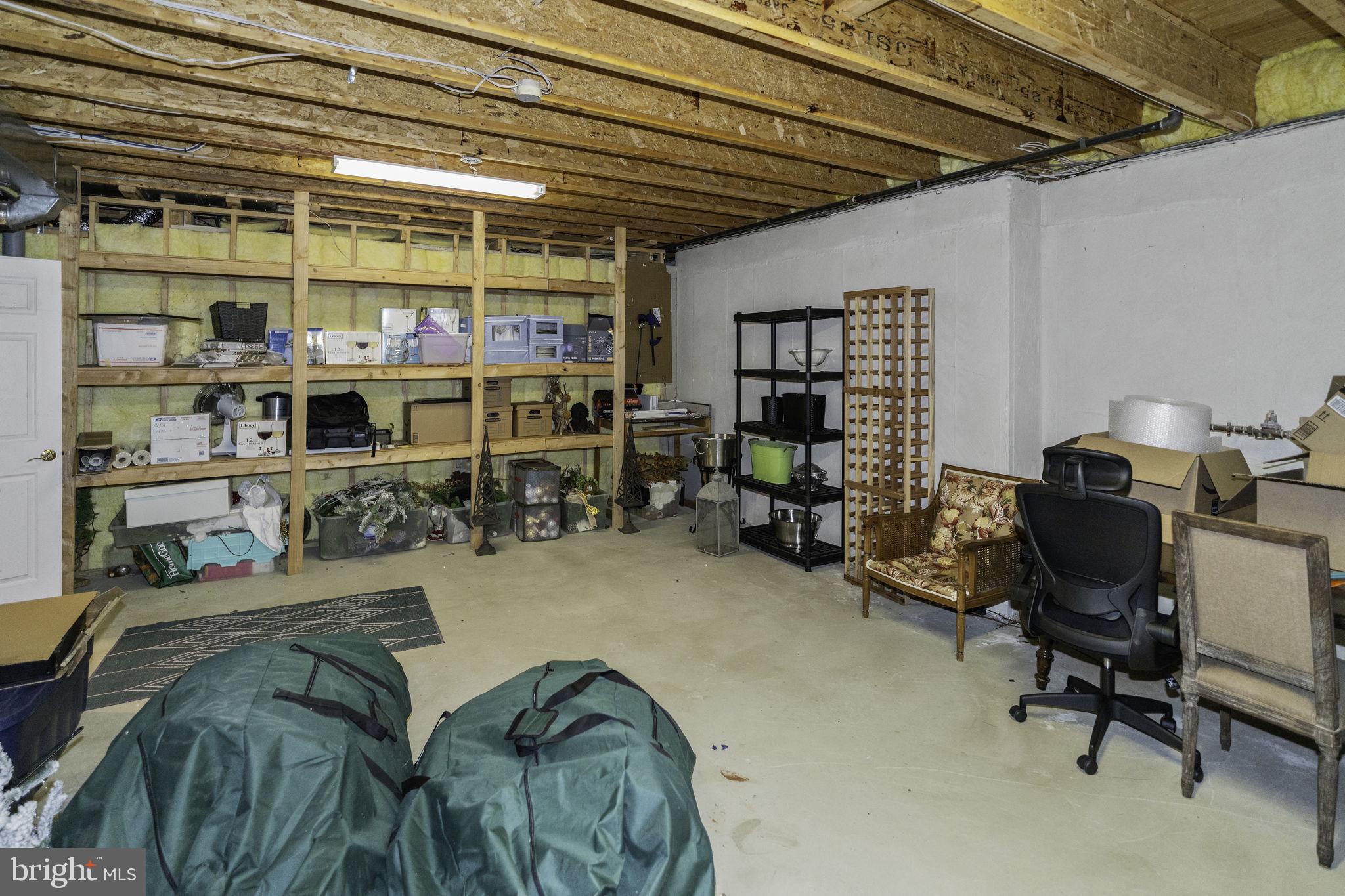 NORTHAMPTON HUNT - Residential