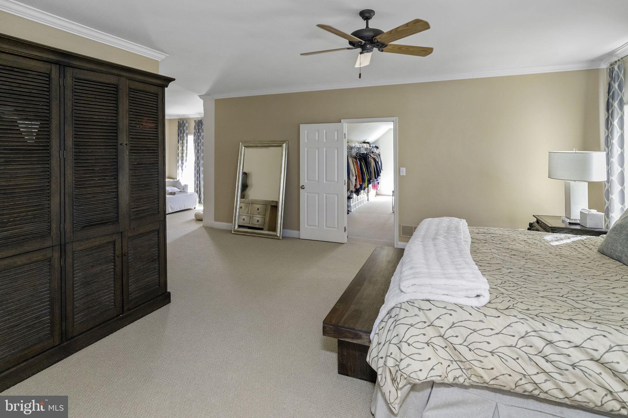 NORTHAMPTON HUNT - Residential