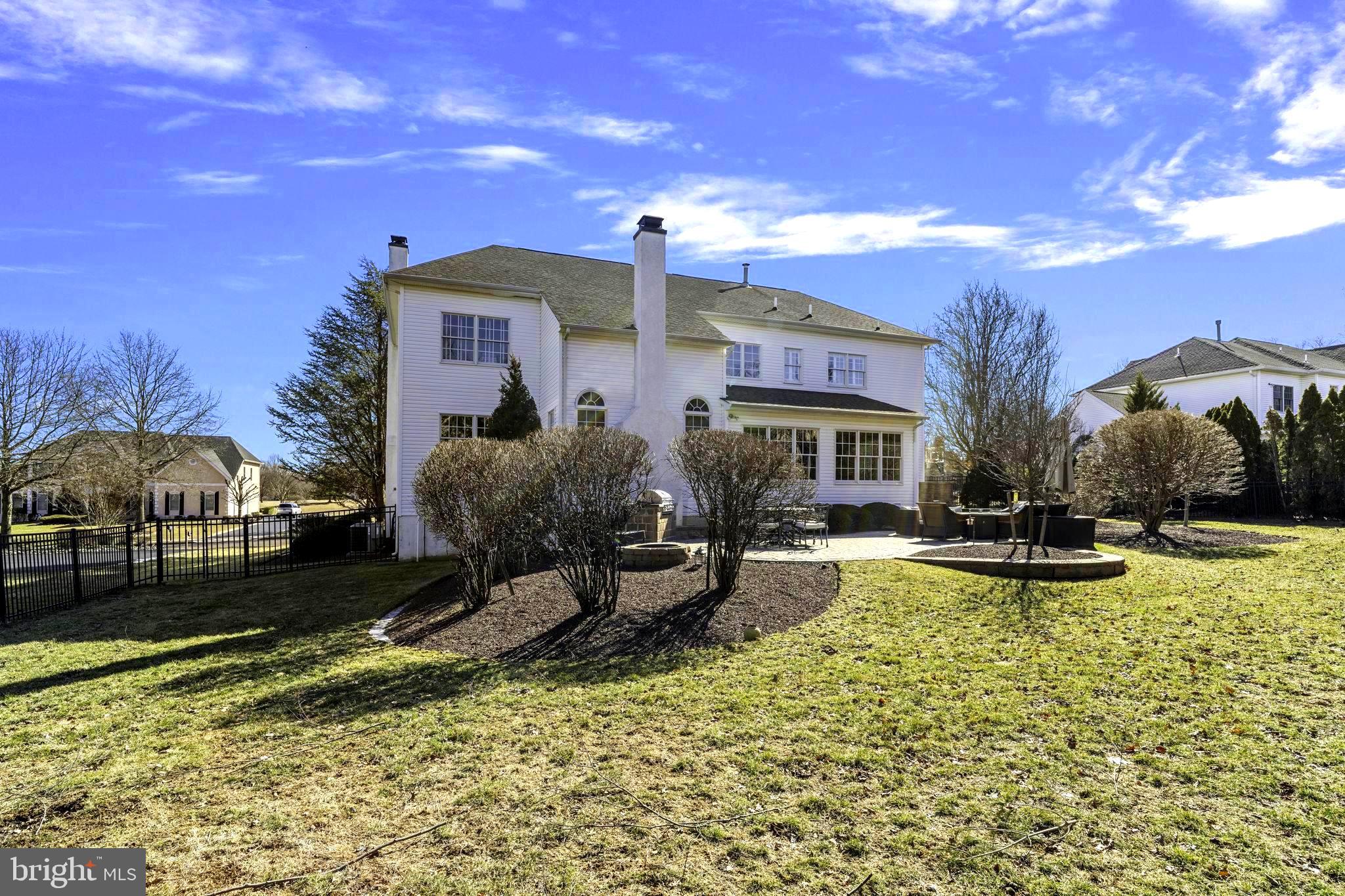 NORTHAMPTON HUNT - Residential