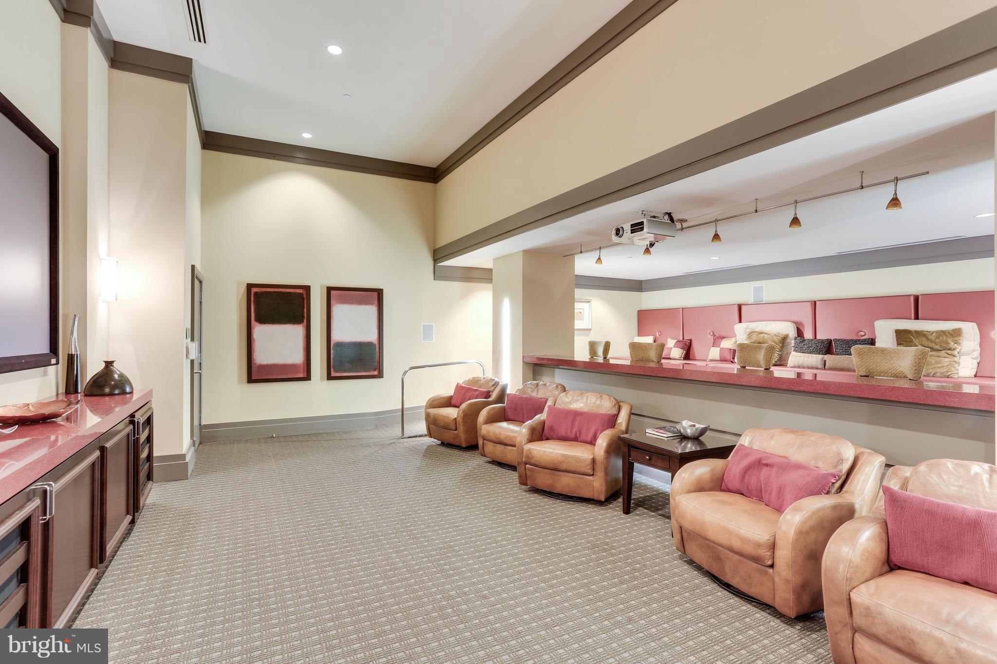 THE BRITTANY - Residential