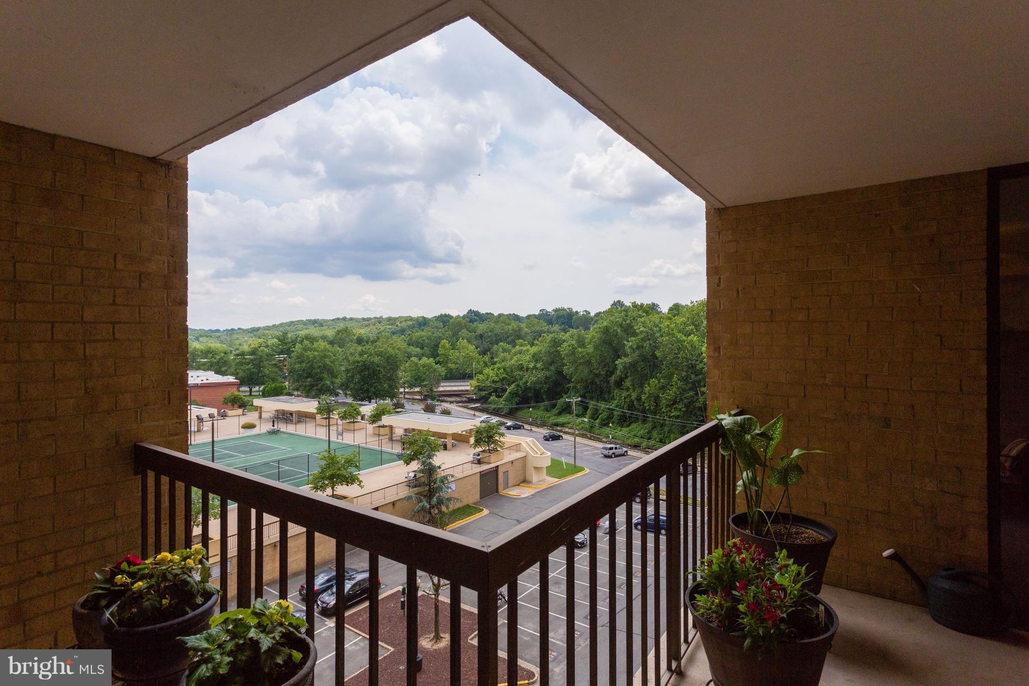 THE BRITTANY - Residential