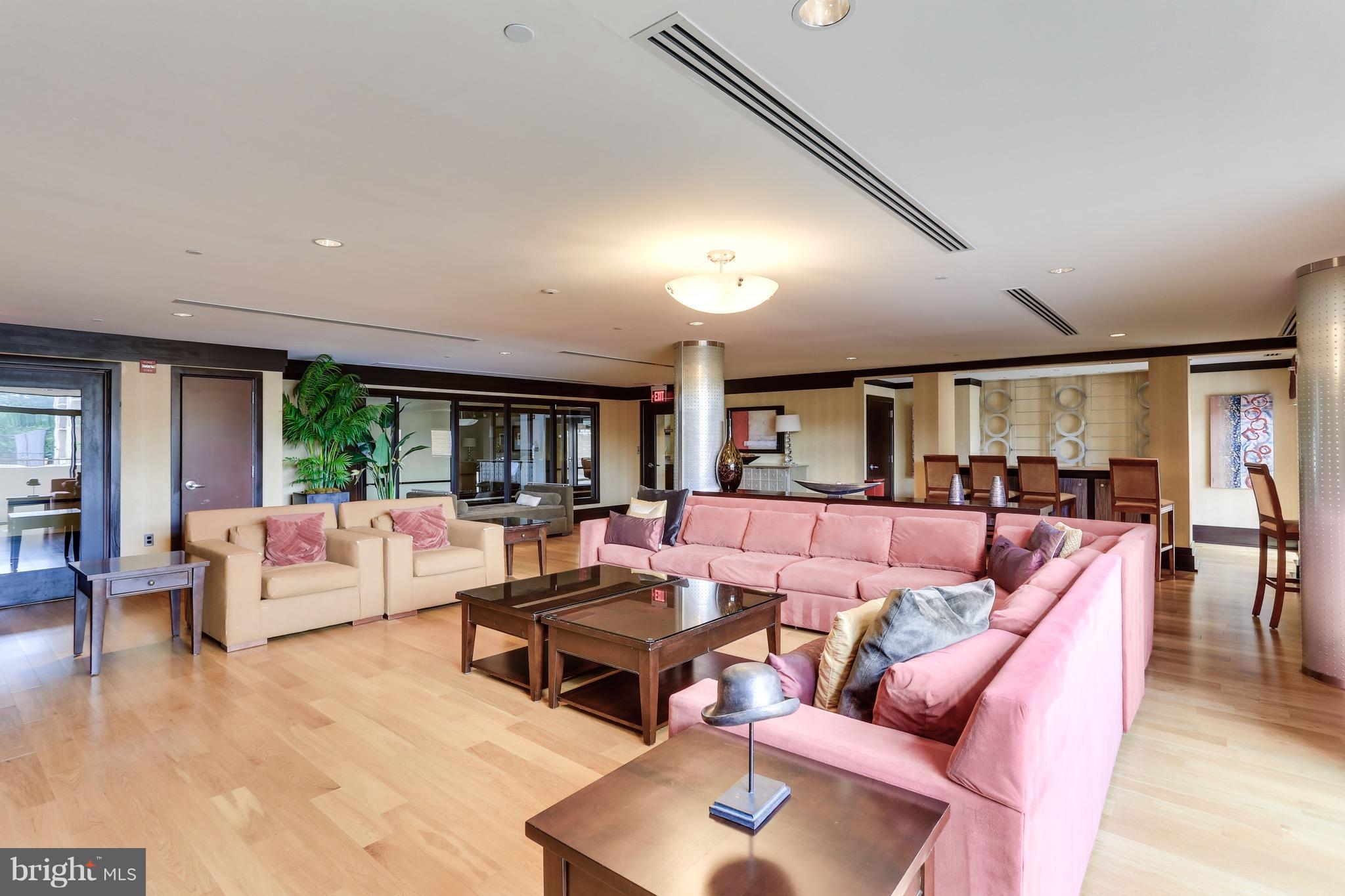 THE BRITTANY - Residential