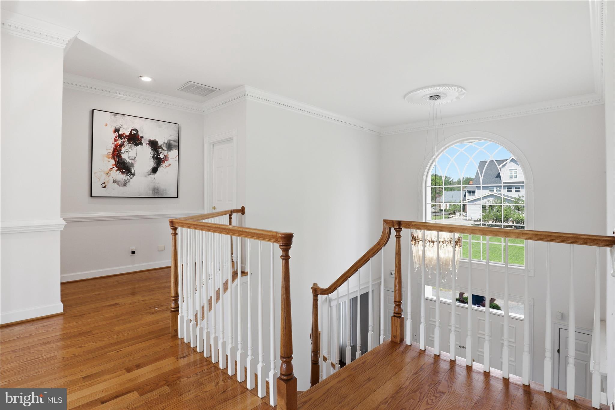 ANNANDALE OAKS - Residential