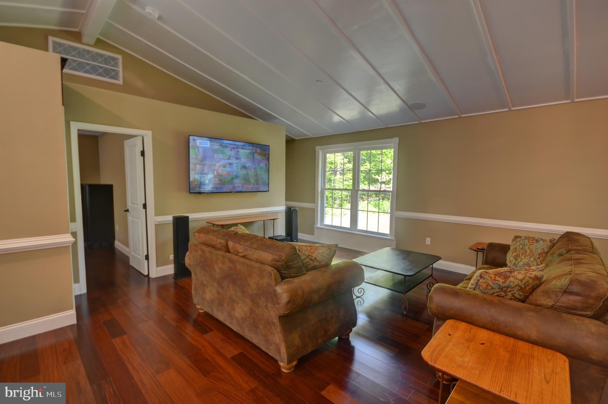 PARADISE RUN - Residential