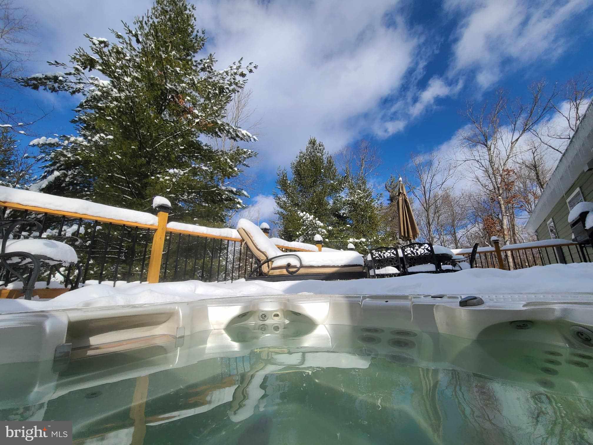 PARADISE RUN - Residential