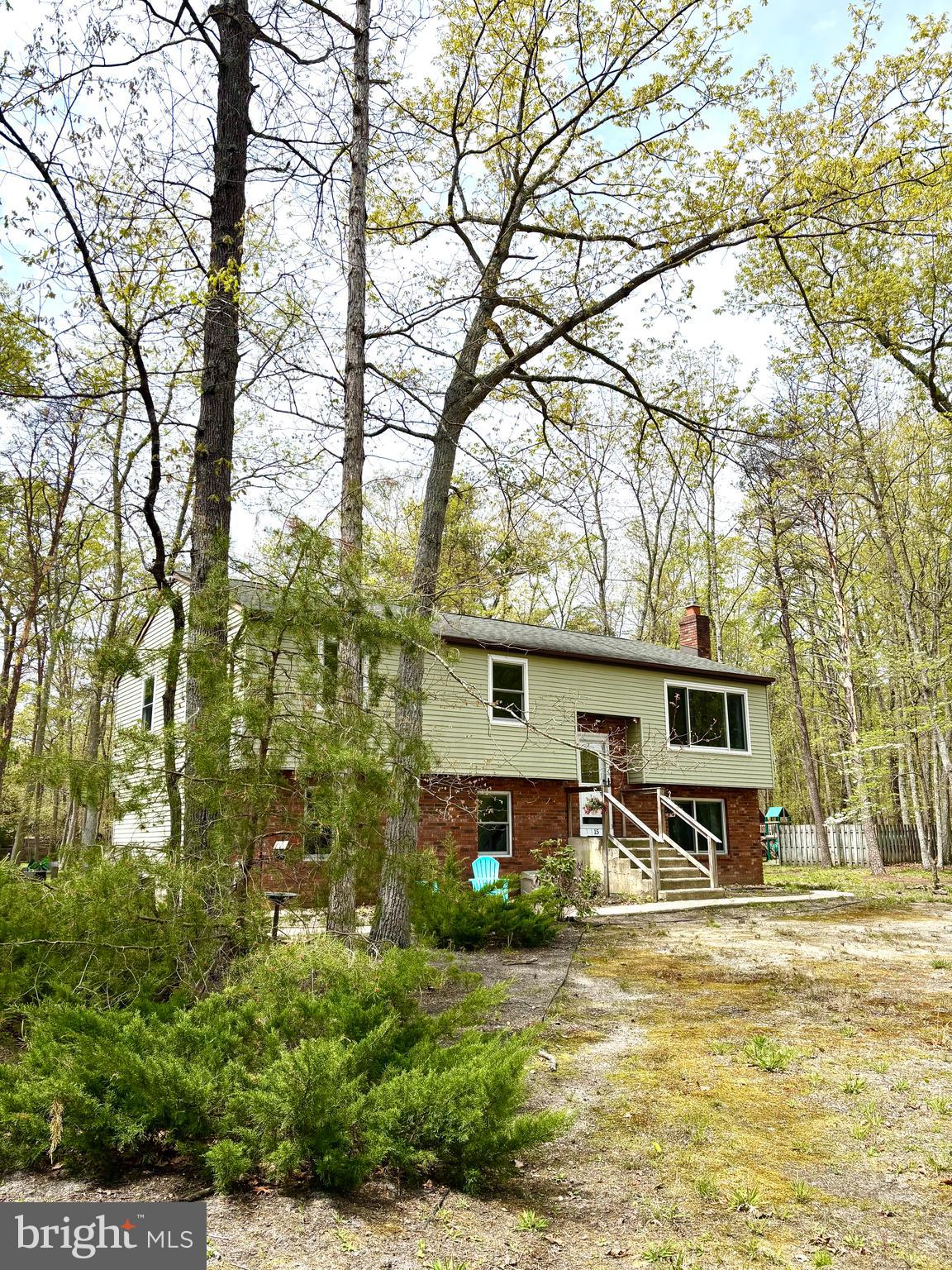 15 ELMWOOD DRIVE