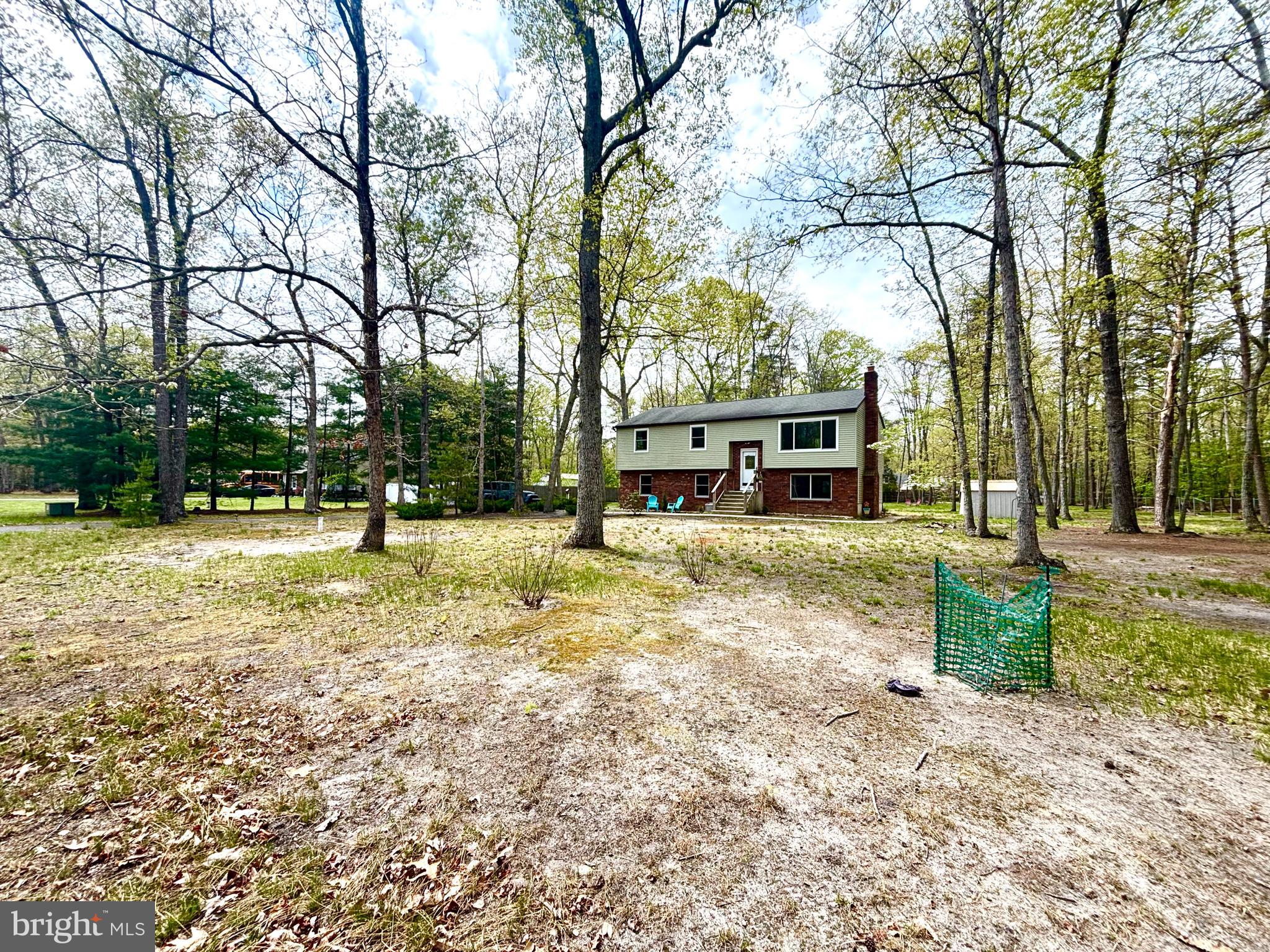 15 ELMWOOD DRIVE