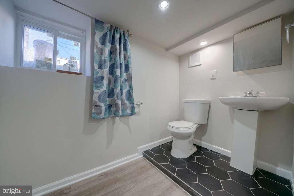 BALTIMORE HIGHLANDS - Residential