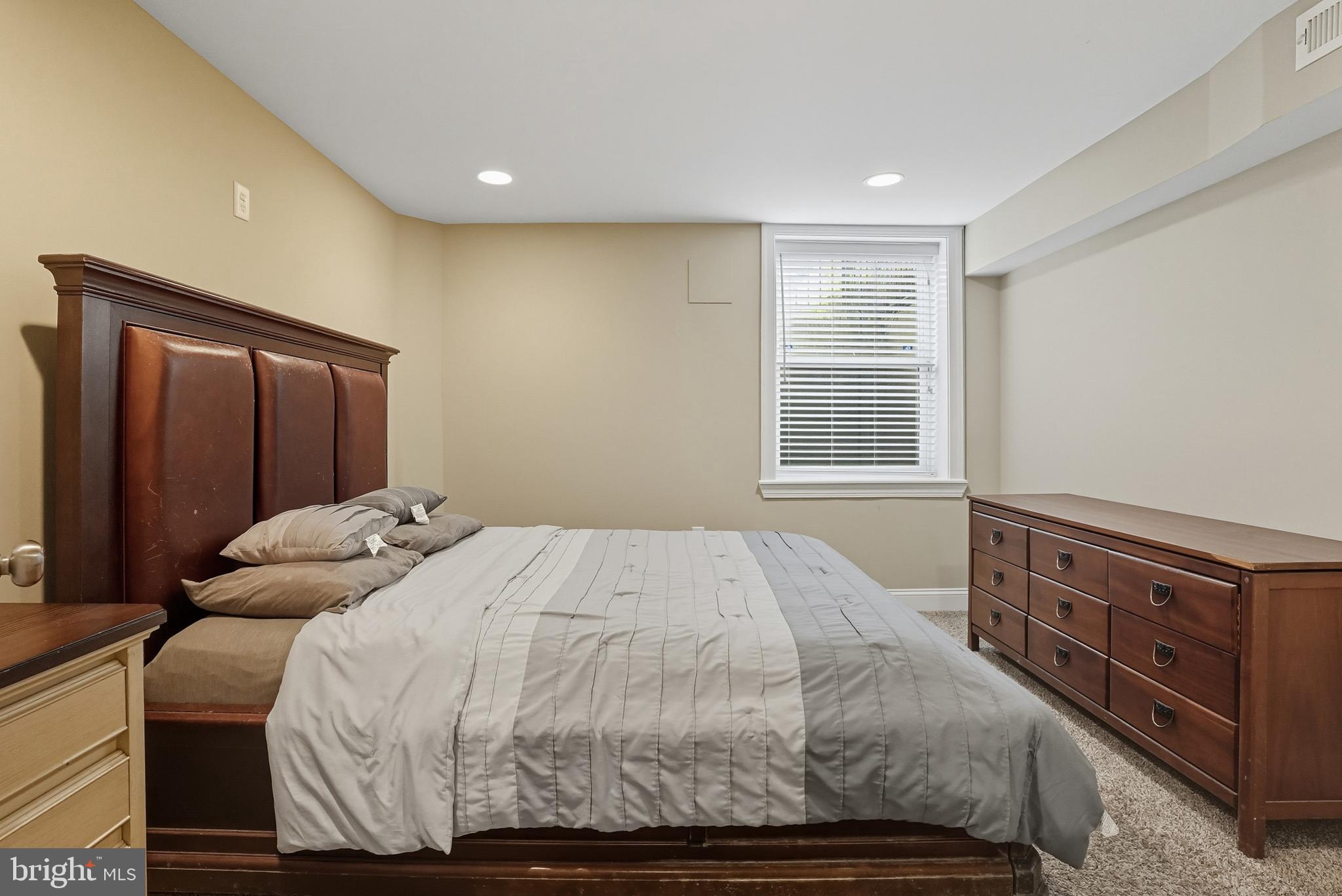 PATTERSON PARK - Residential Lease