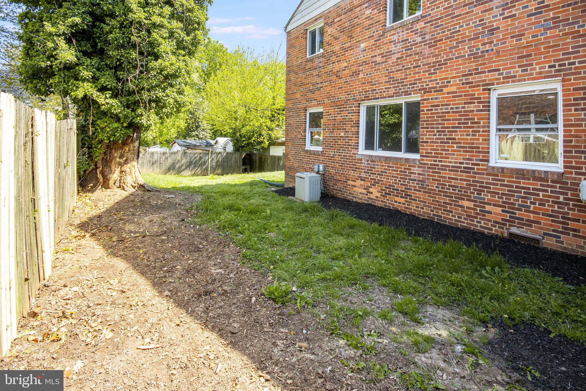 TEMPLETON KNOLLS - Residential