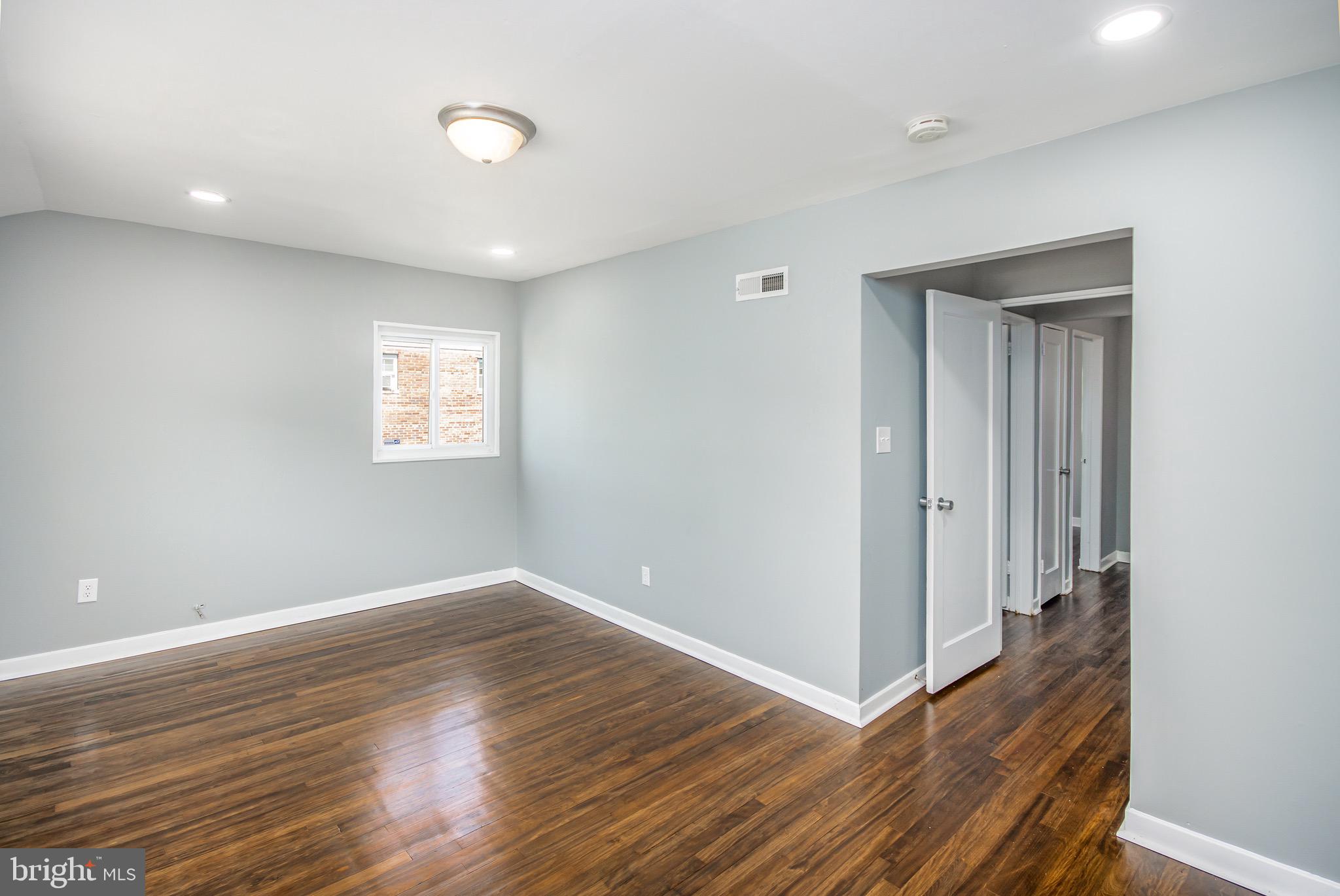 TEMPLETON KNOLLS - Residential