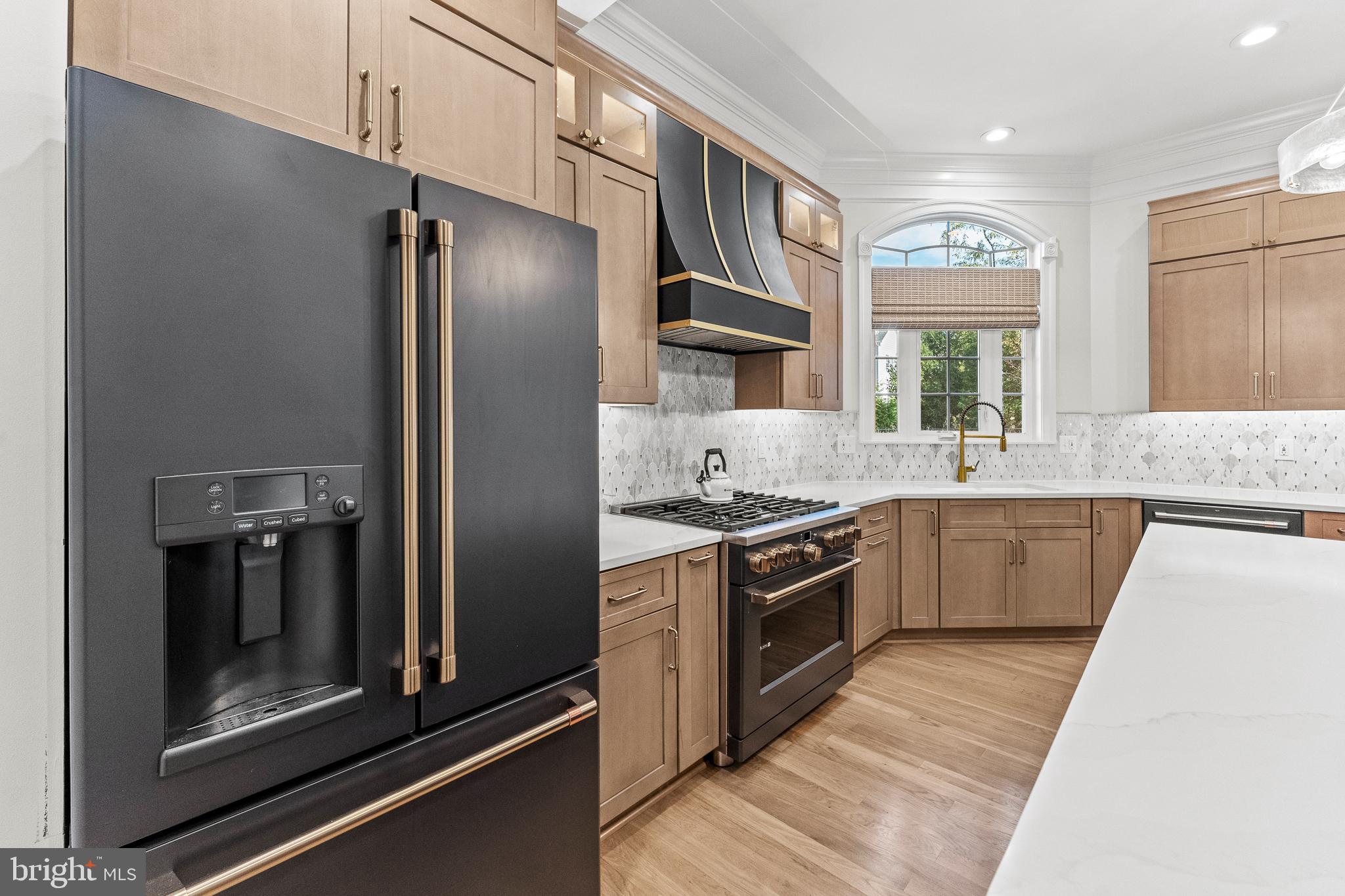 LANSDOWNE ON THE POTOMAC - Residential