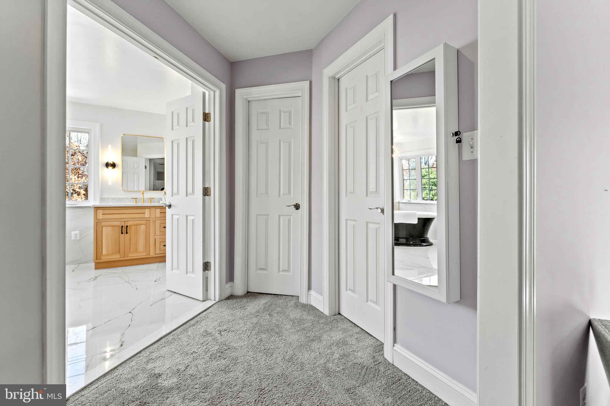 LANSDOWNE ON THE POTOMAC - Residential