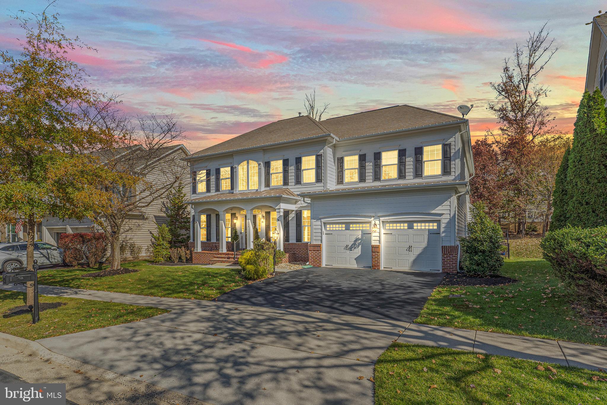 LANSDOWNE ON THE POTOMAC - Residential