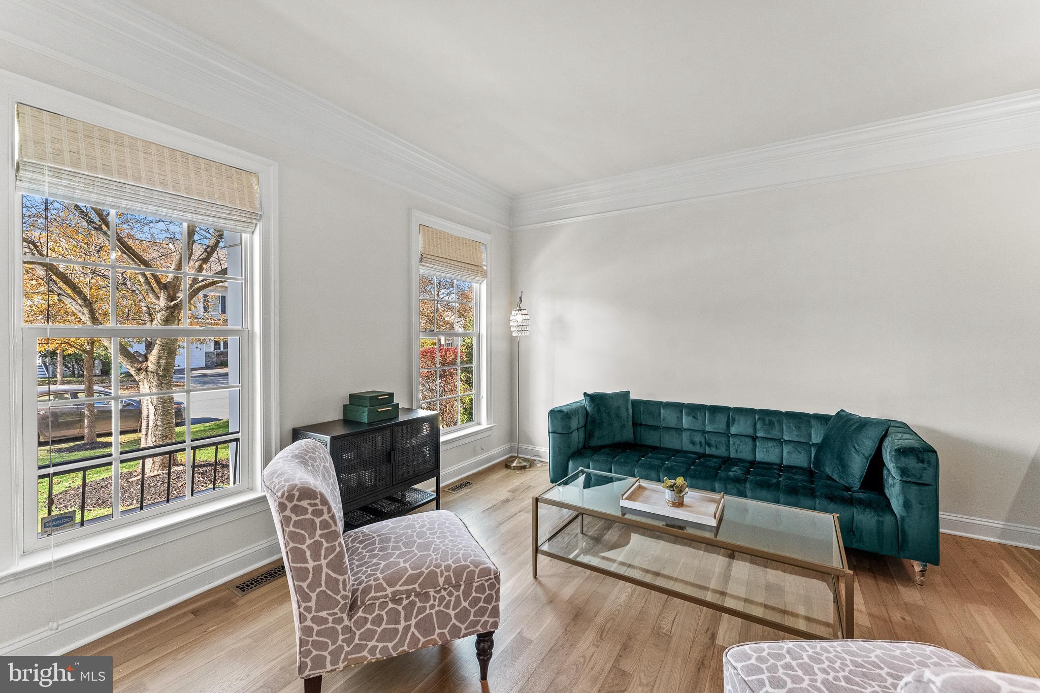 LANSDOWNE ON THE POTOMAC - Residential