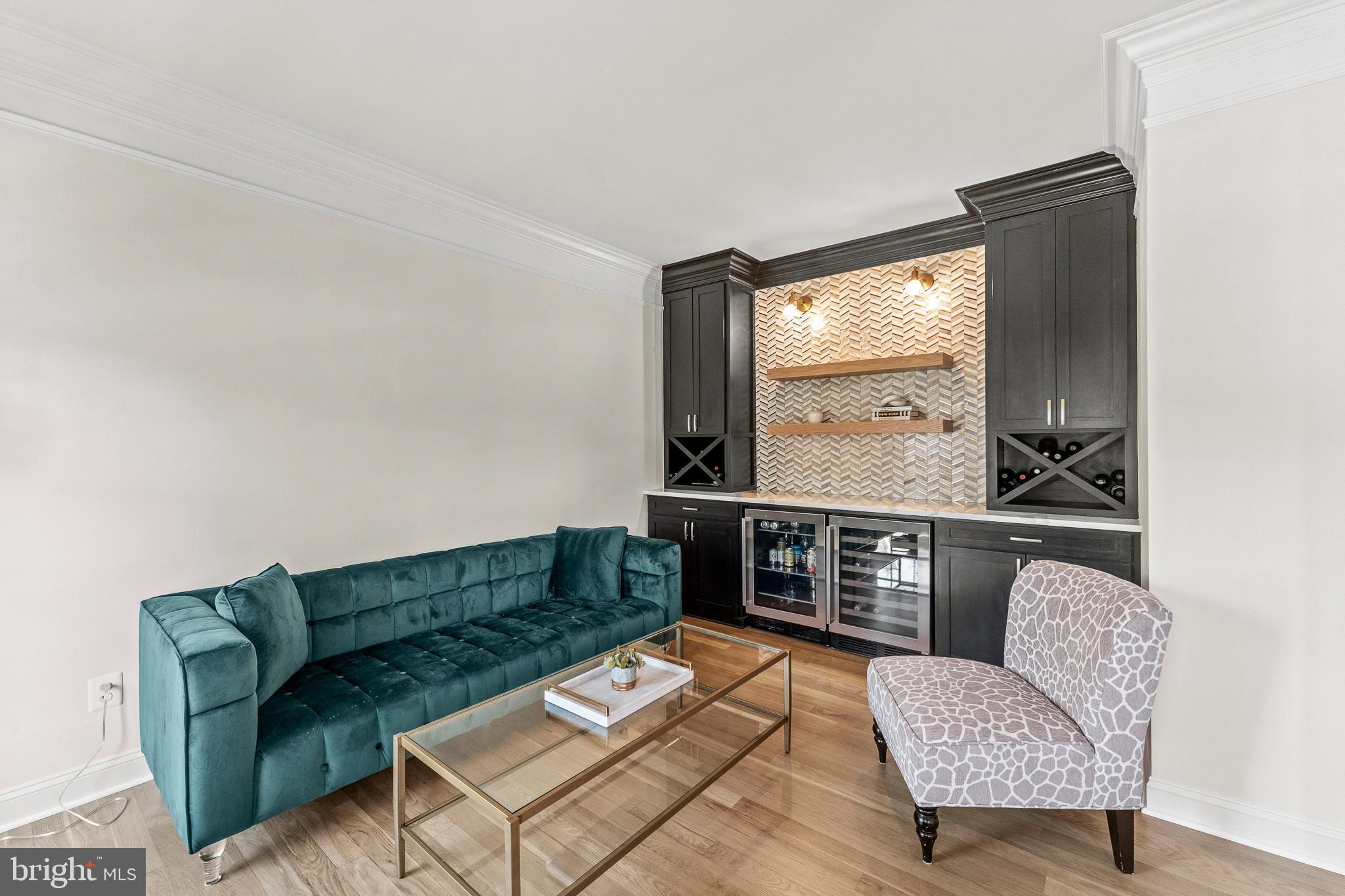 LANSDOWNE ON THE POTOMAC - Residential