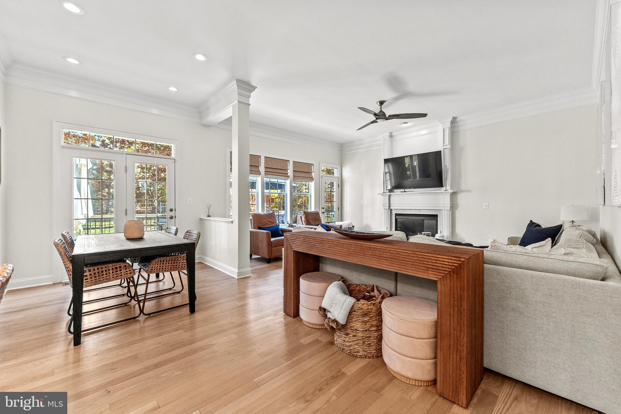 LANSDOWNE ON THE POTOMAC - Residential