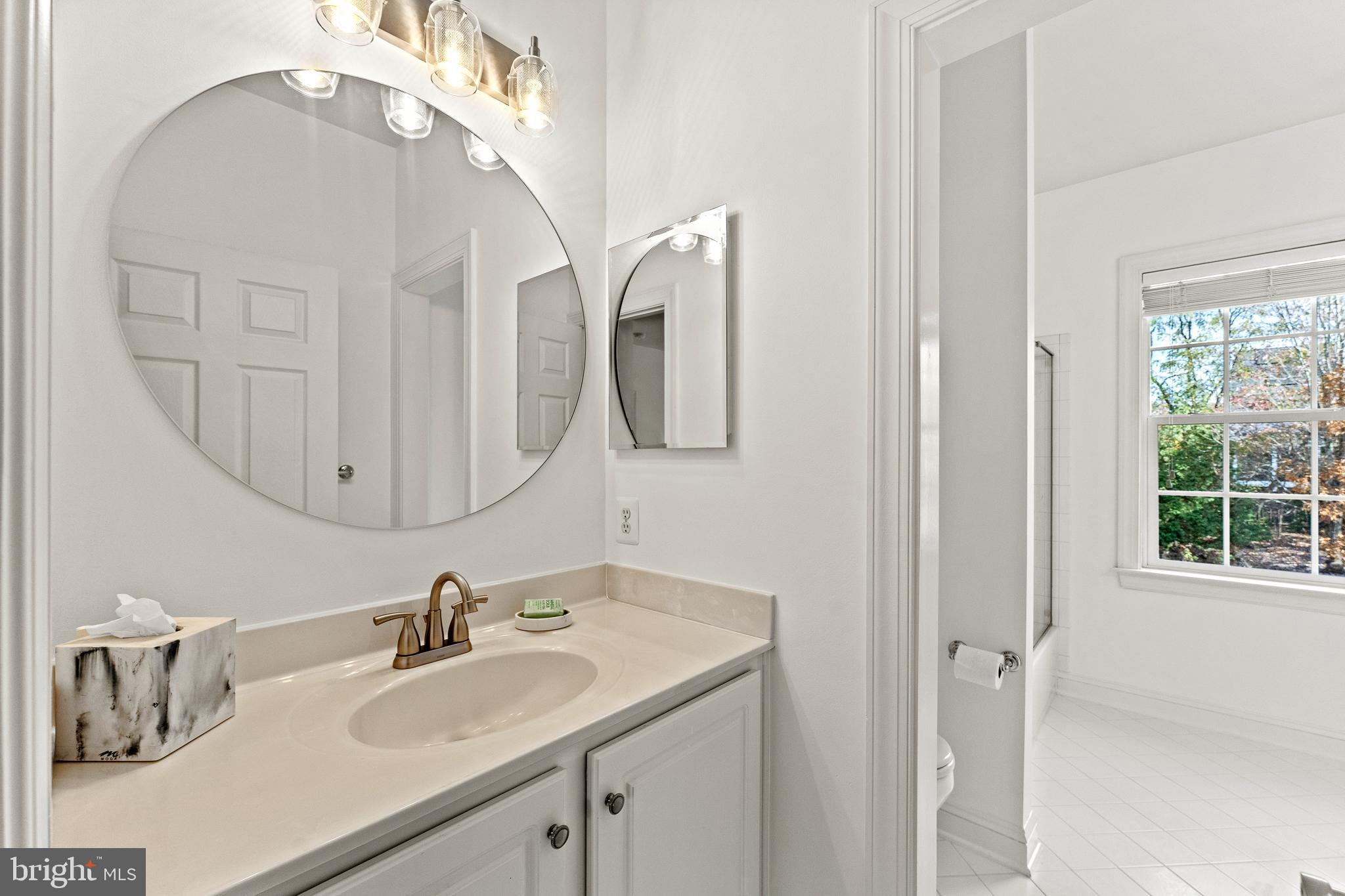 LANSDOWNE ON THE POTOMAC - Residential