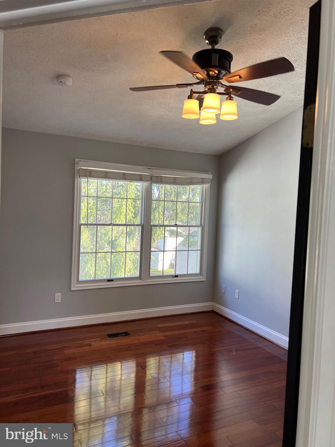 TIMBERSCAPE - Residential Lease