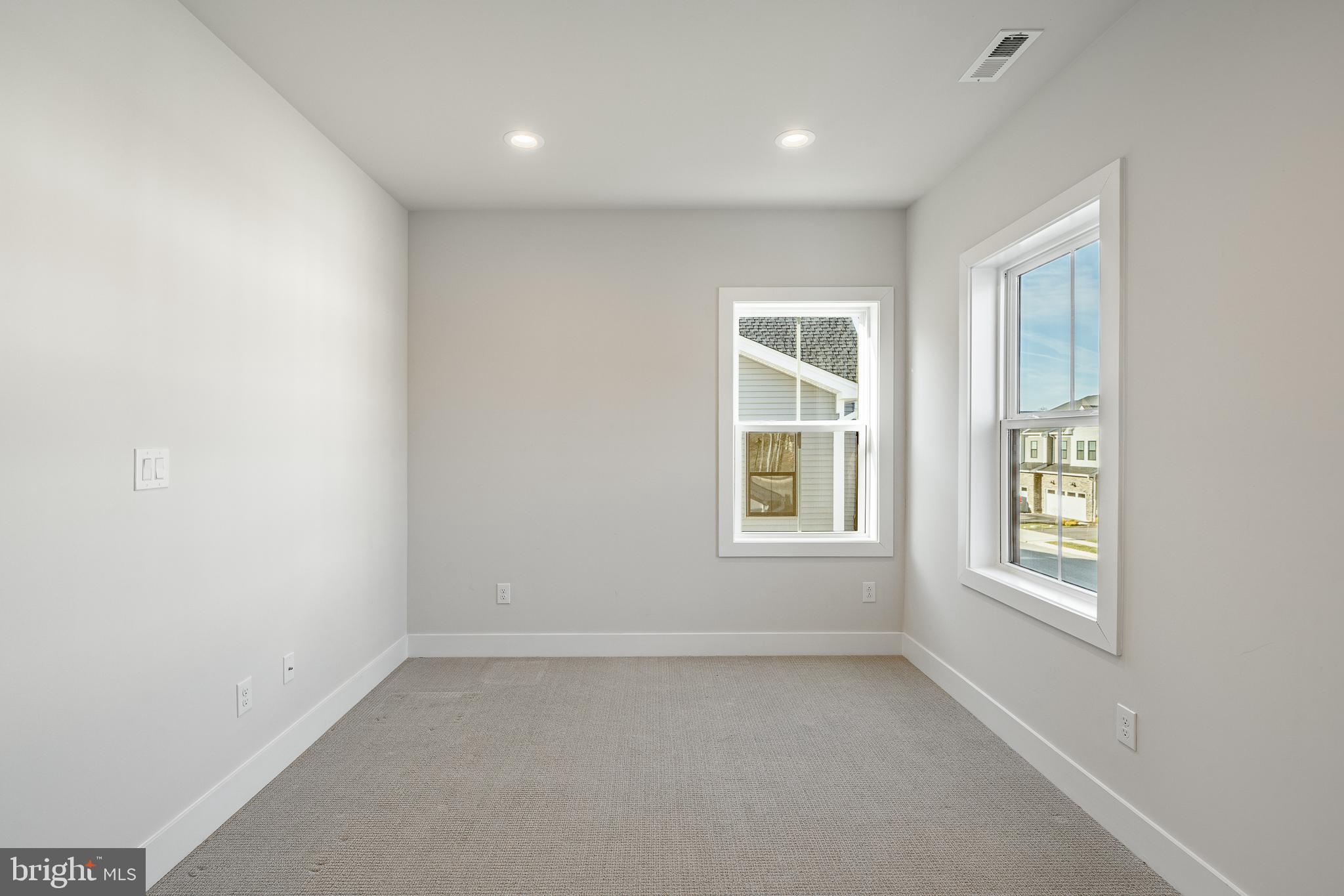 PRESERVE AT MARSH CREEK - CARRIAGE COLLECTION - Residential