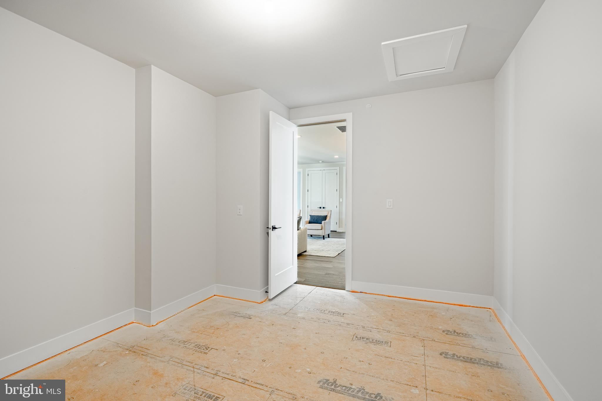 PRESERVE AT MARSH CREEK - CARRIAGE COLLECTION - Residential