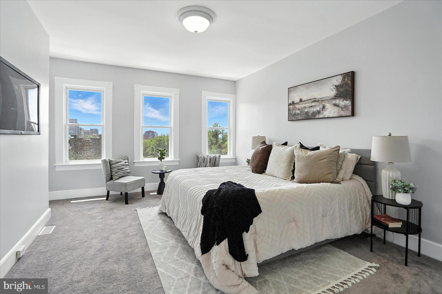 BIDDLE STREET - Residential