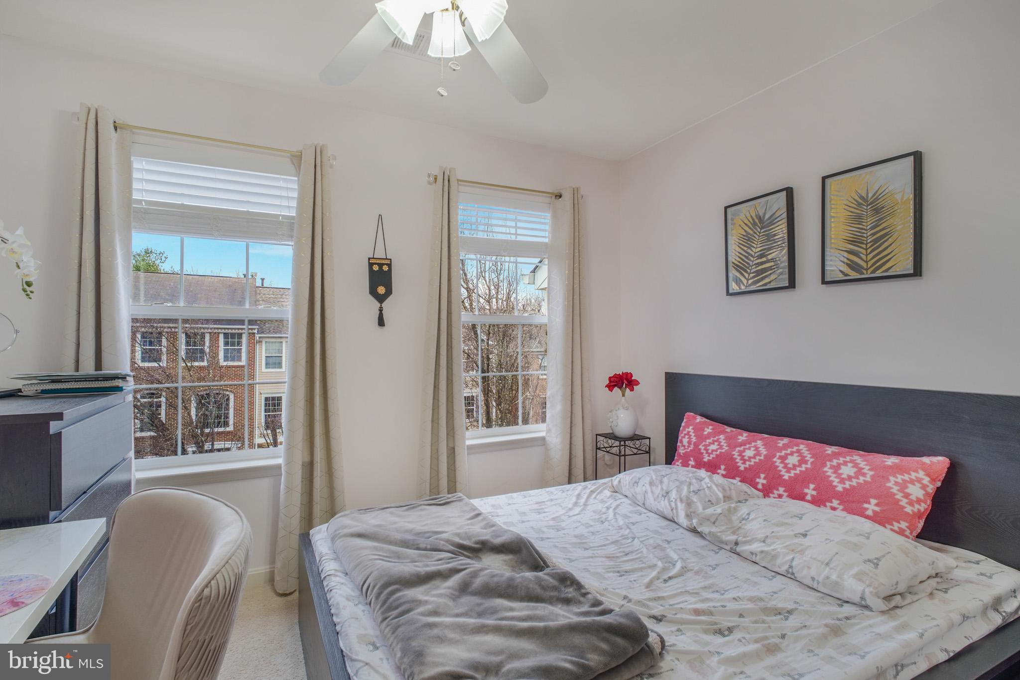 GREAT FALLS CHASE - Residential Lease