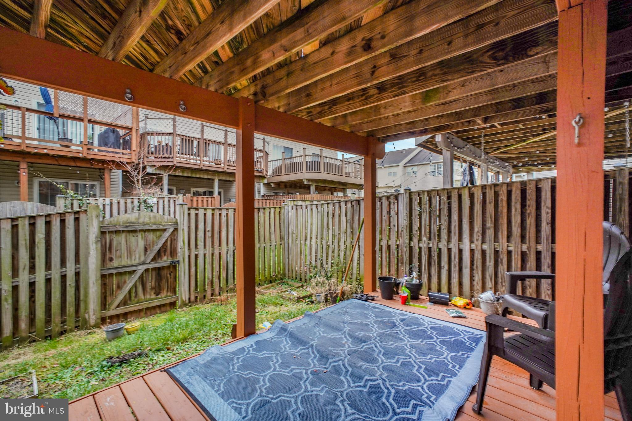 GREAT FALLS CHASE - Residential Lease