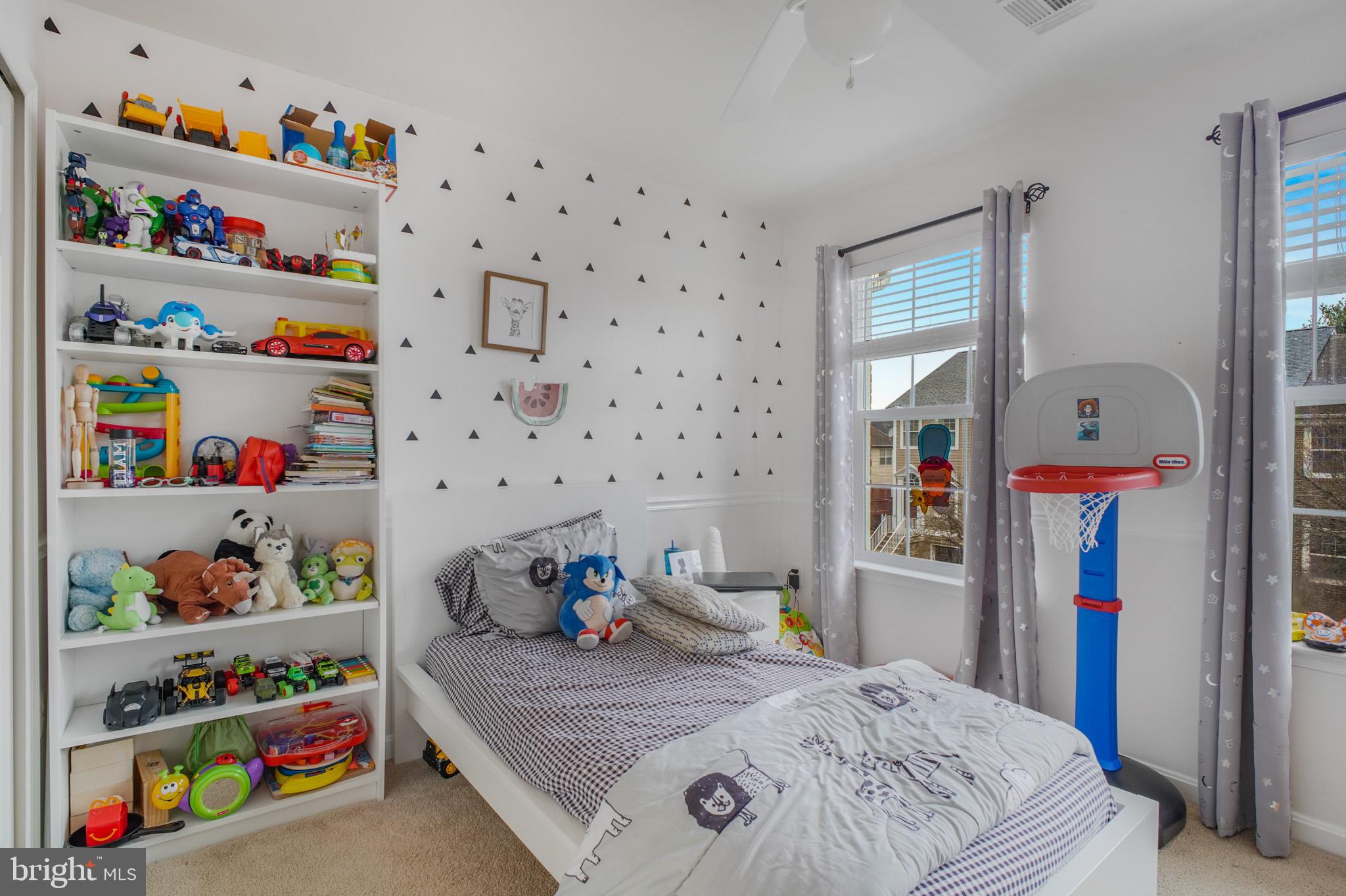 GREAT FALLS CHASE - Residential Lease