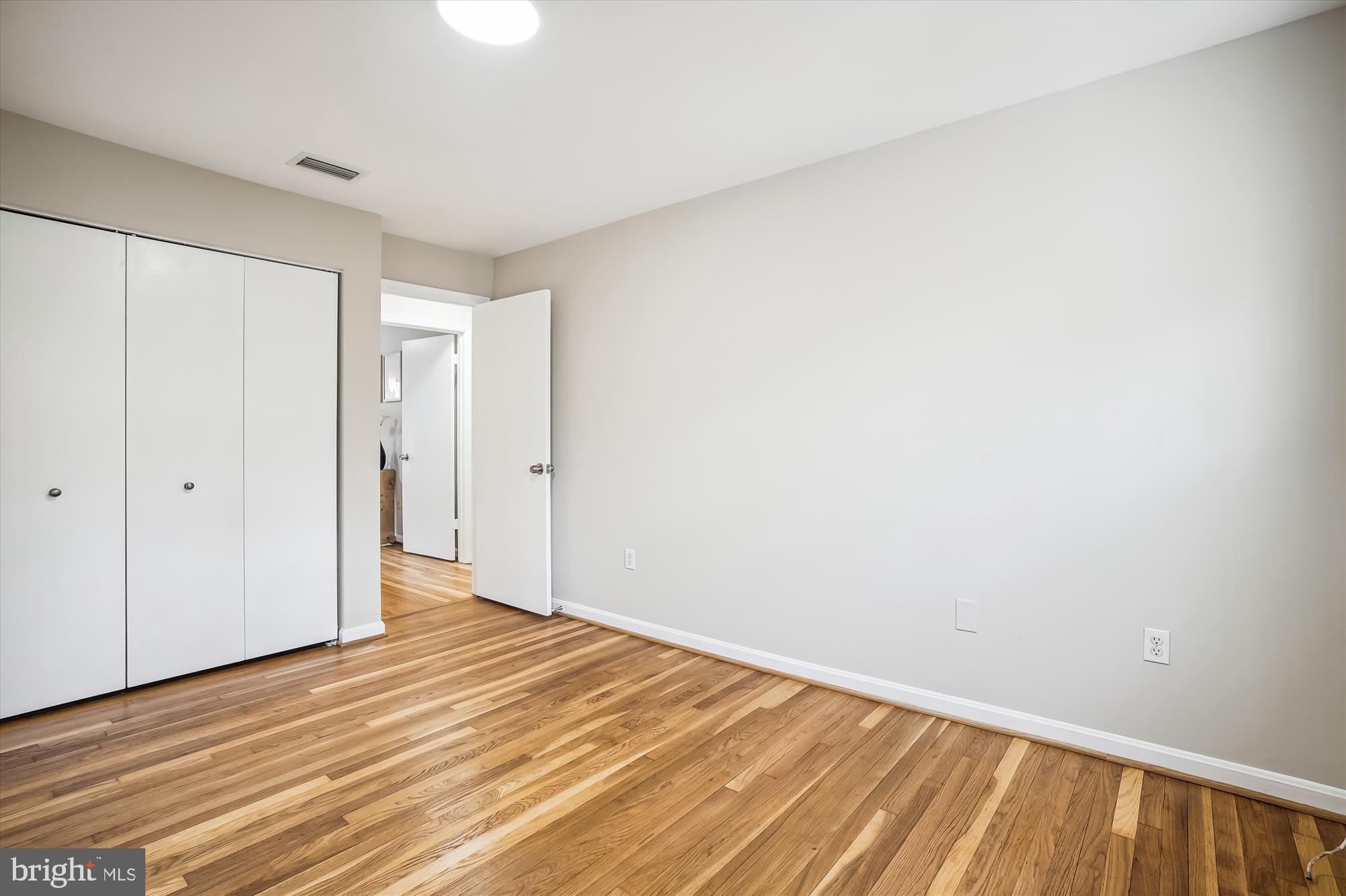 HALLCREST HEIGHTS - Residential