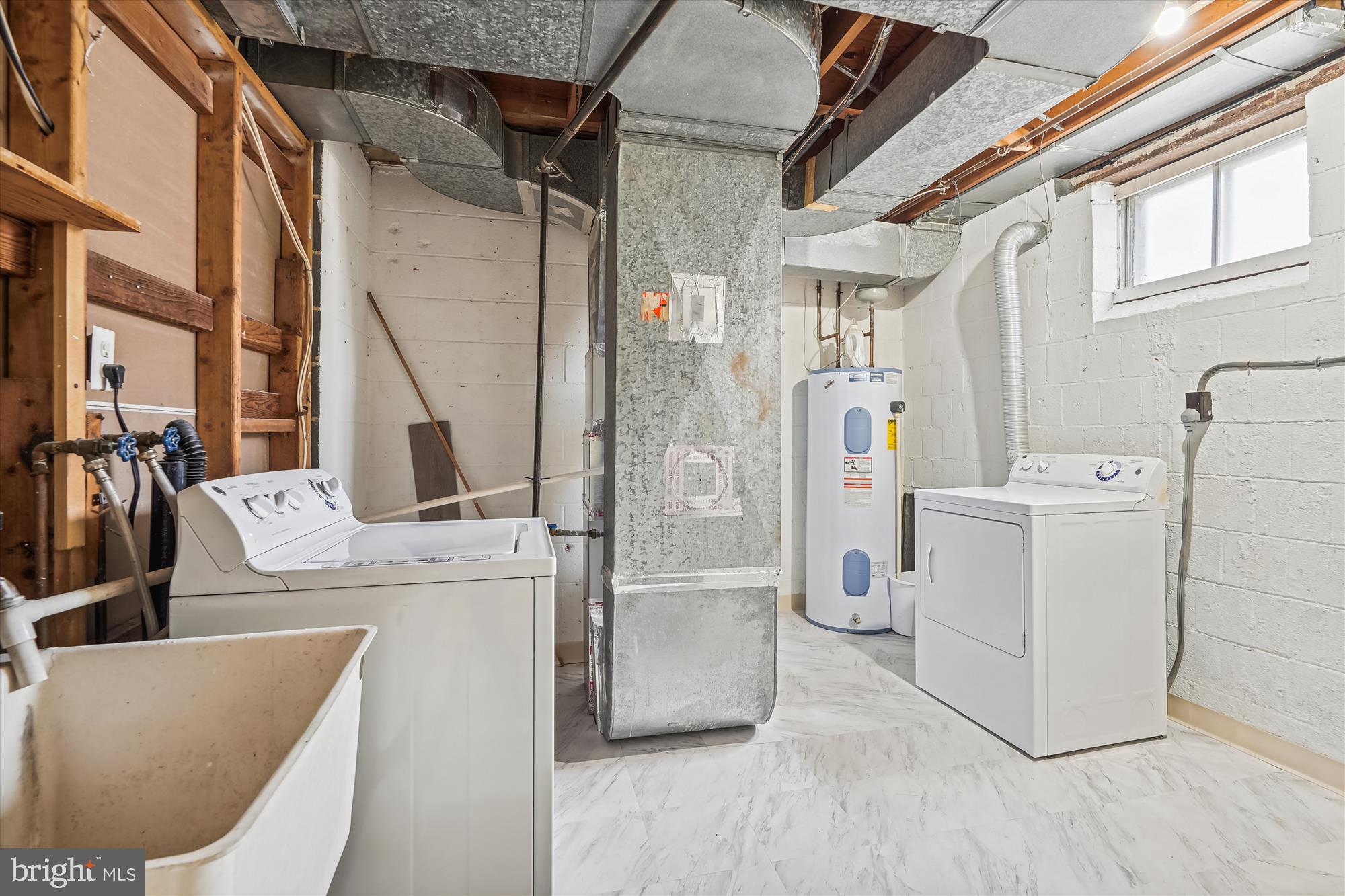 HALLCREST HEIGHTS - Residential