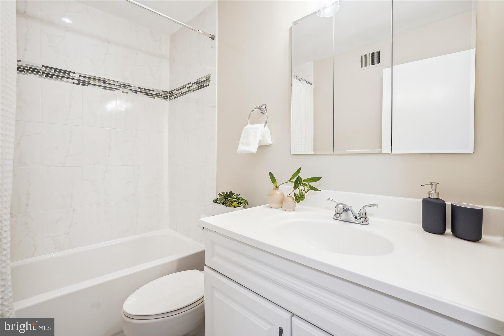 HALLCREST HEIGHTS - Residential