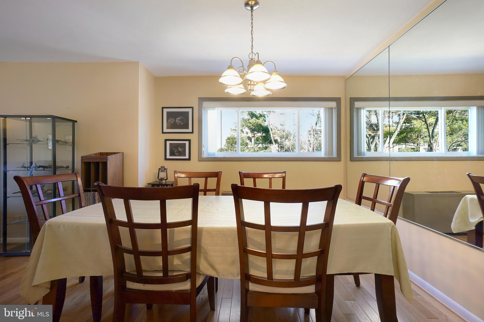 WEST SPRING - Residential