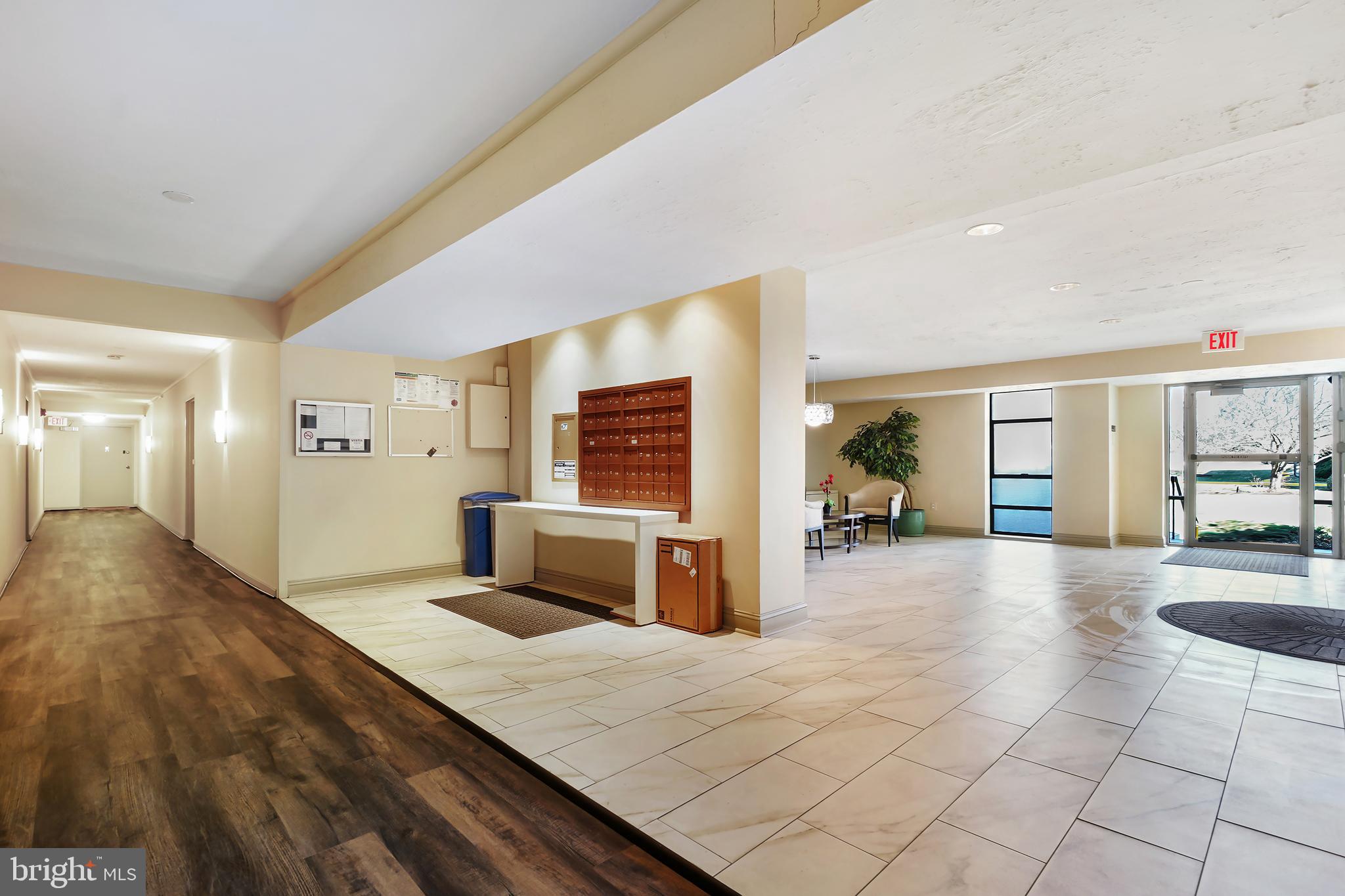 WEST SPRING - Residential