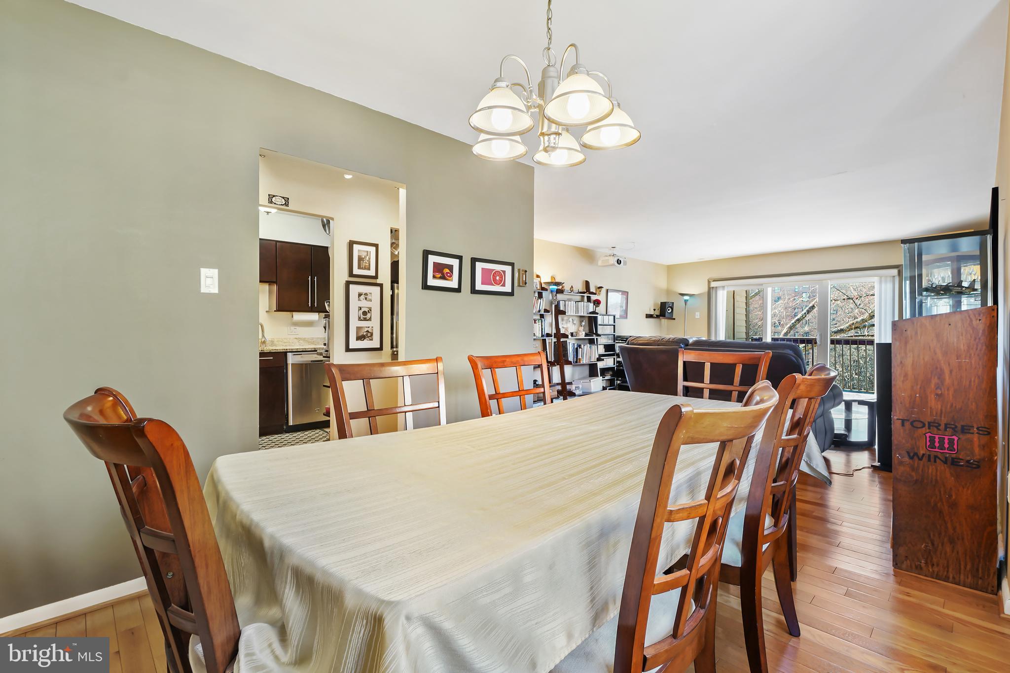 WEST SPRING - Residential