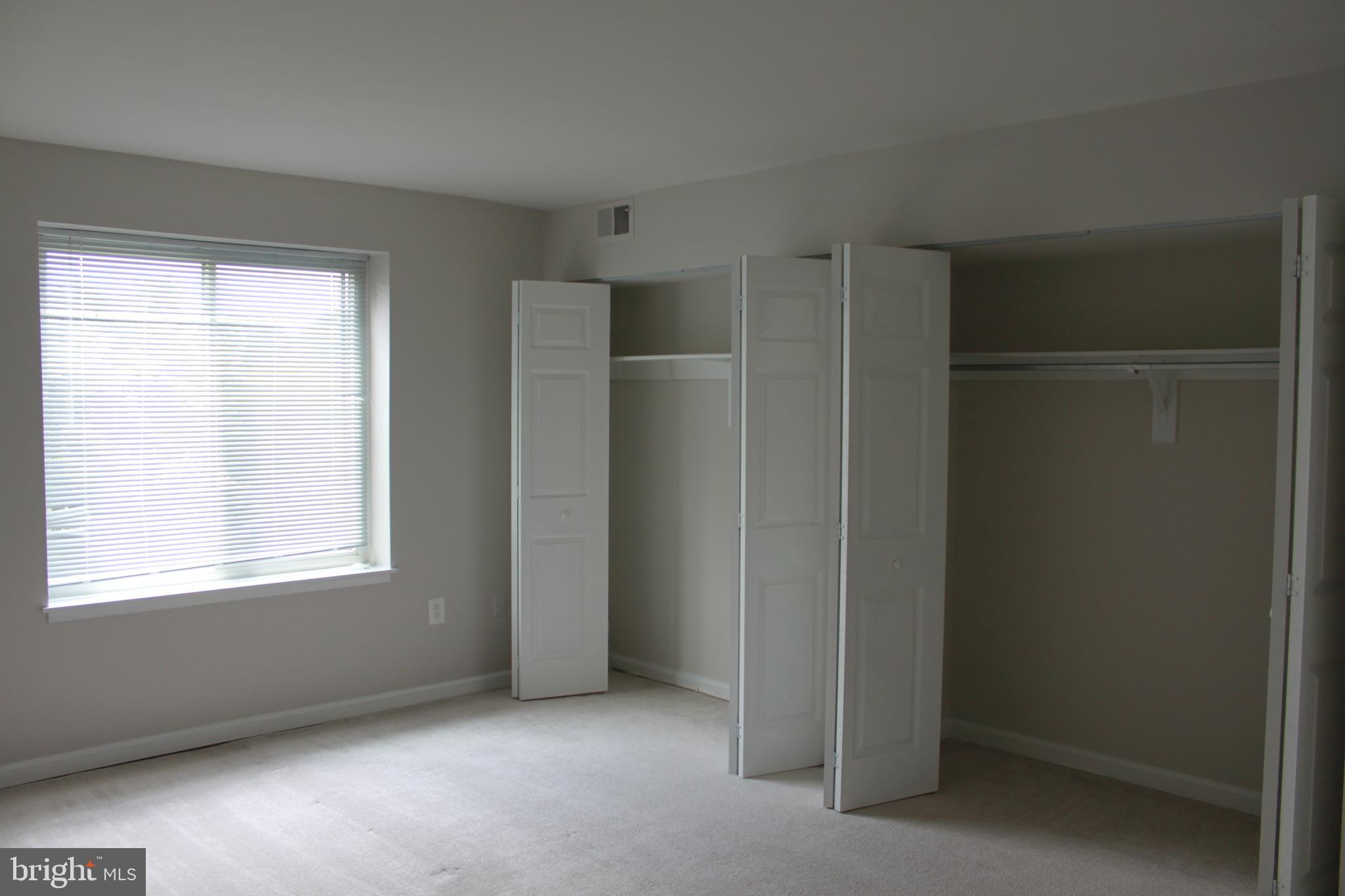 HAWTHORNE VILLAGE - Residential Lease