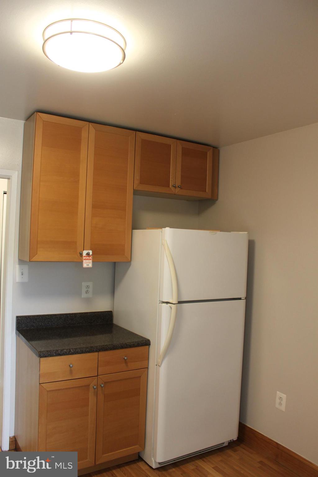 HAWTHORNE VILLAGE - Residential Lease