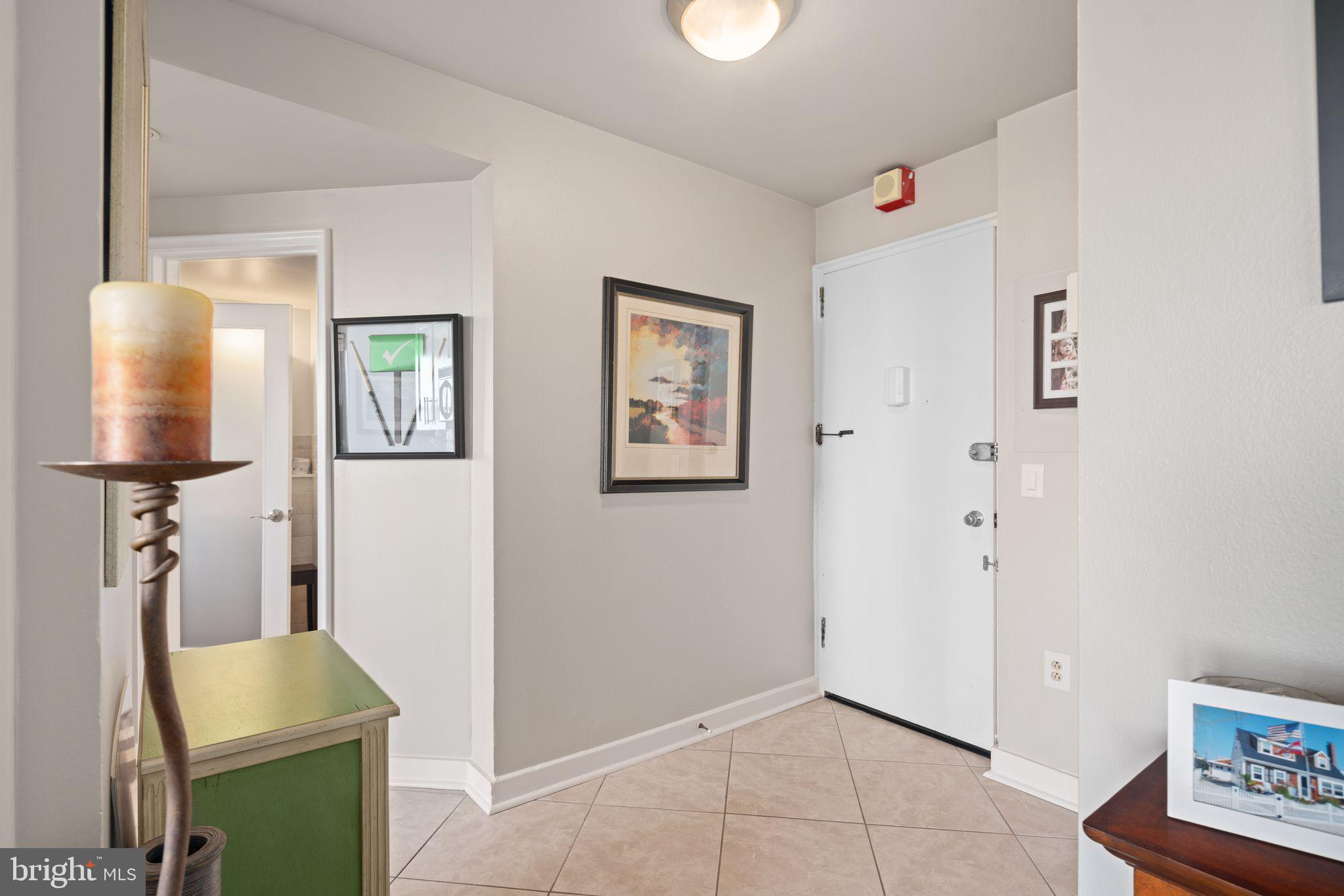 FAIRMOUNT - Residential Lease