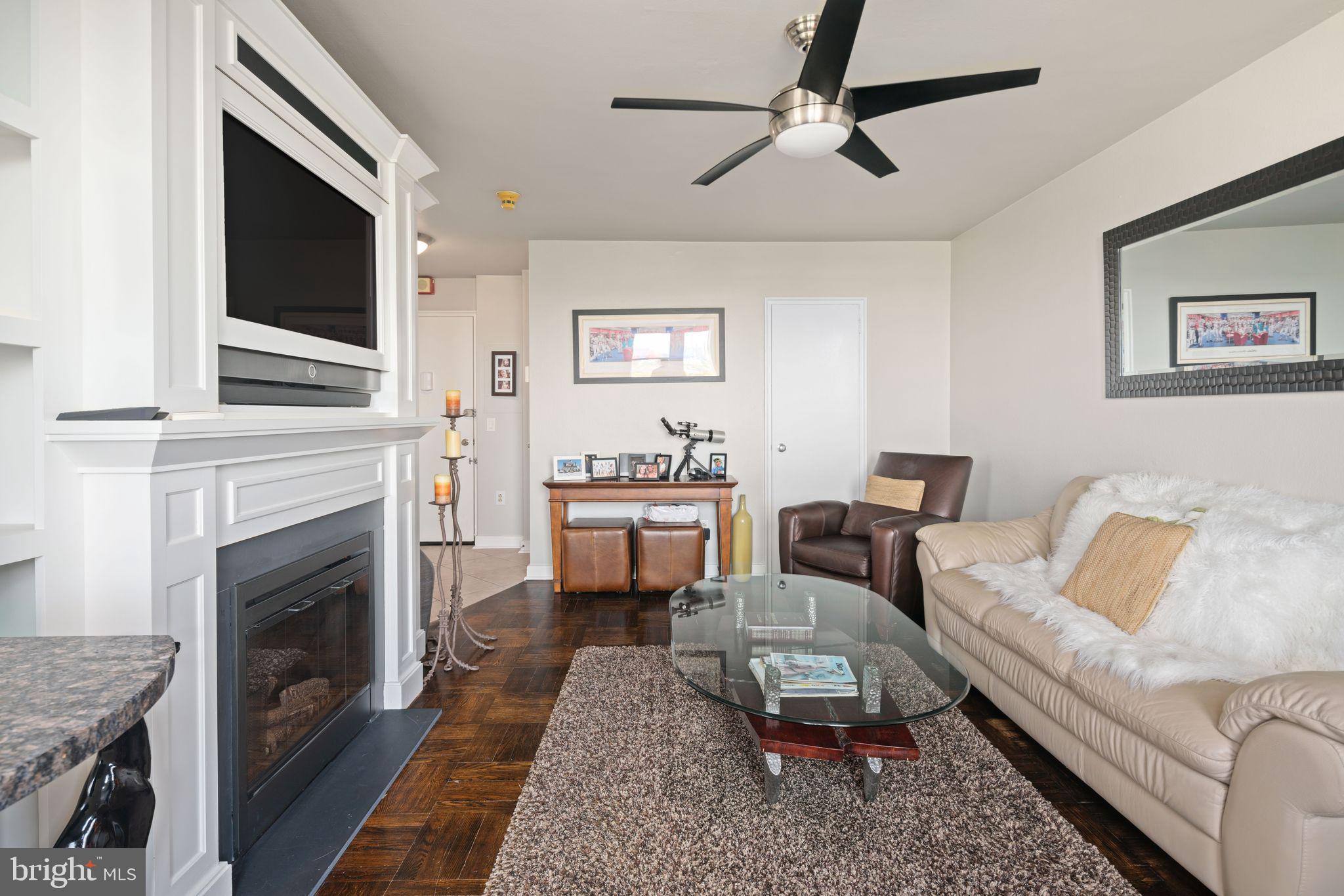 FAIRMOUNT - Residential Lease