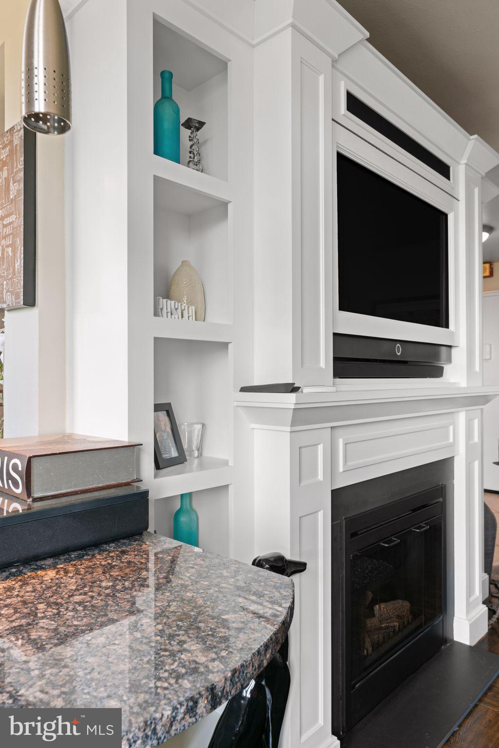 FAIRMOUNT - Residential Lease